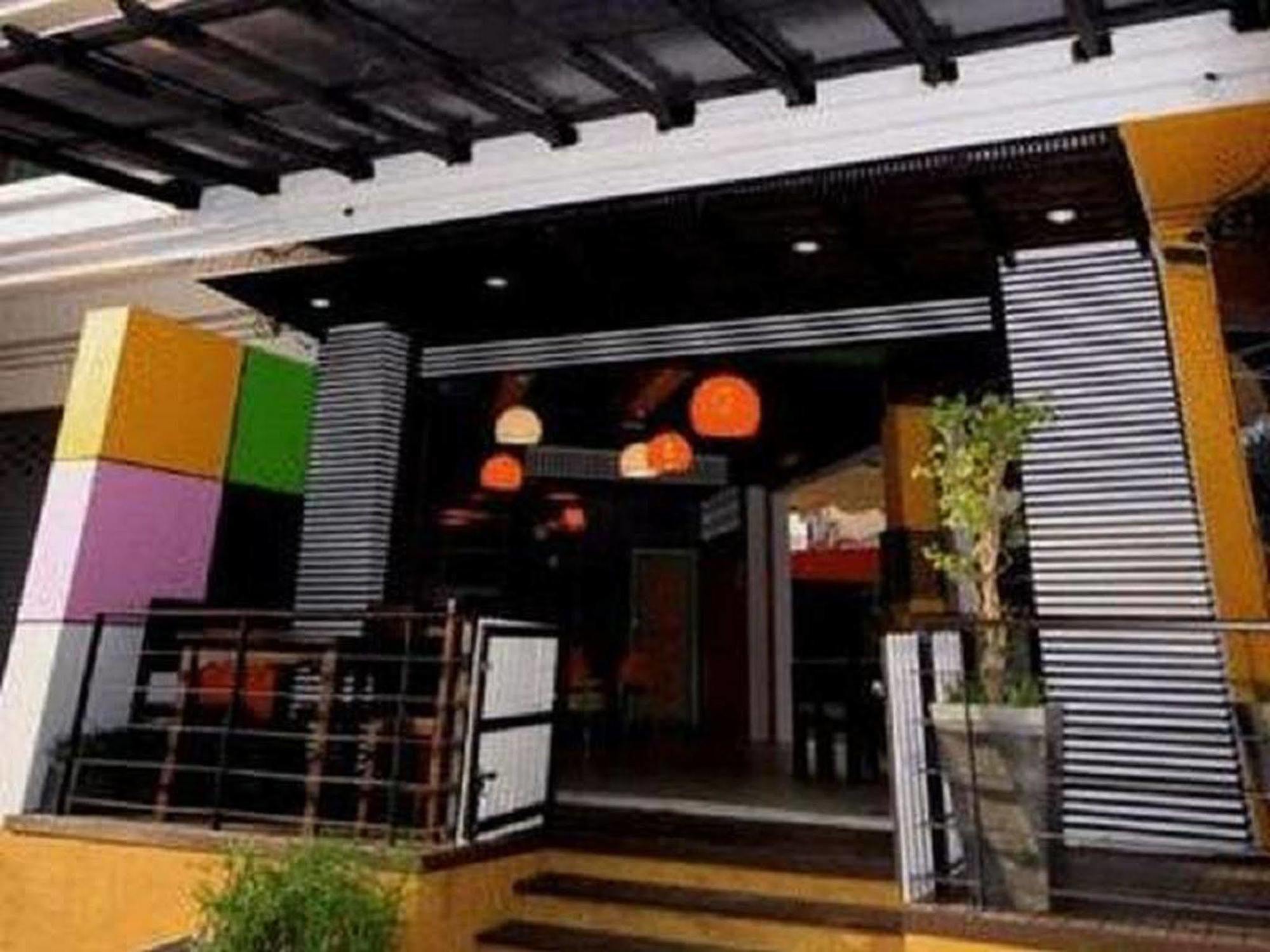 Baan Sabaidee Guest house