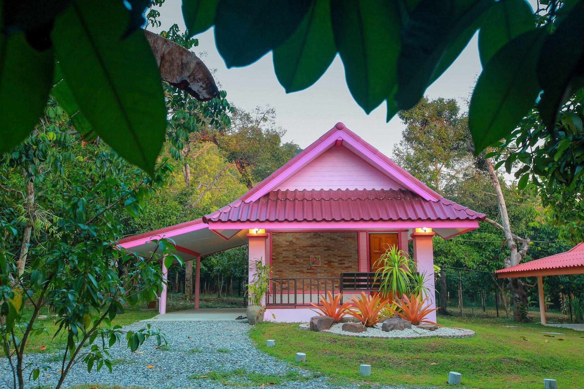 Khao Hin Tang Resort 2*
