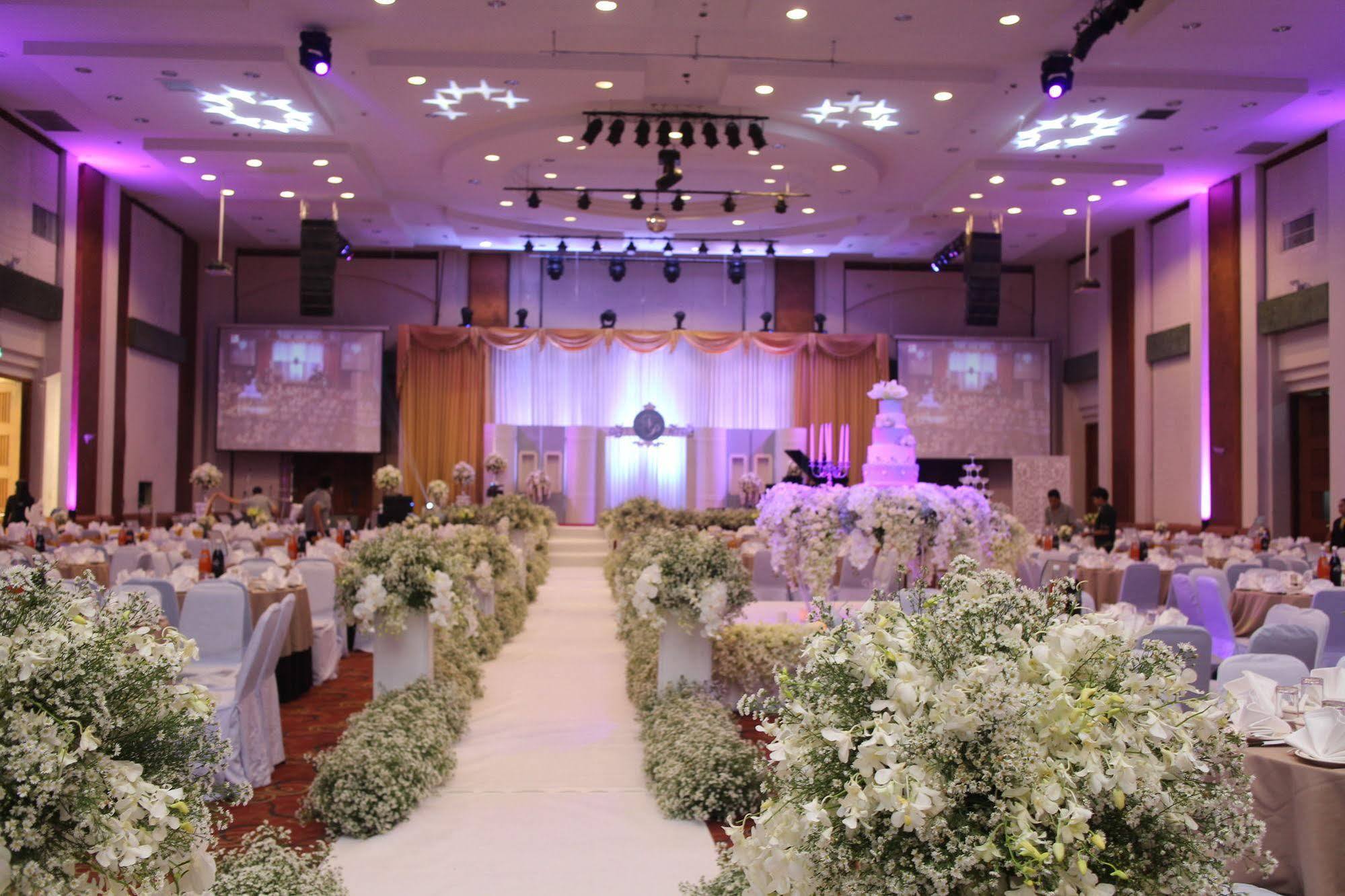 Lee Gardens Plaza - Sha Hotel 3*