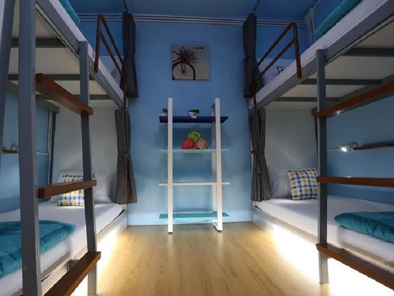 Ideal Beds *