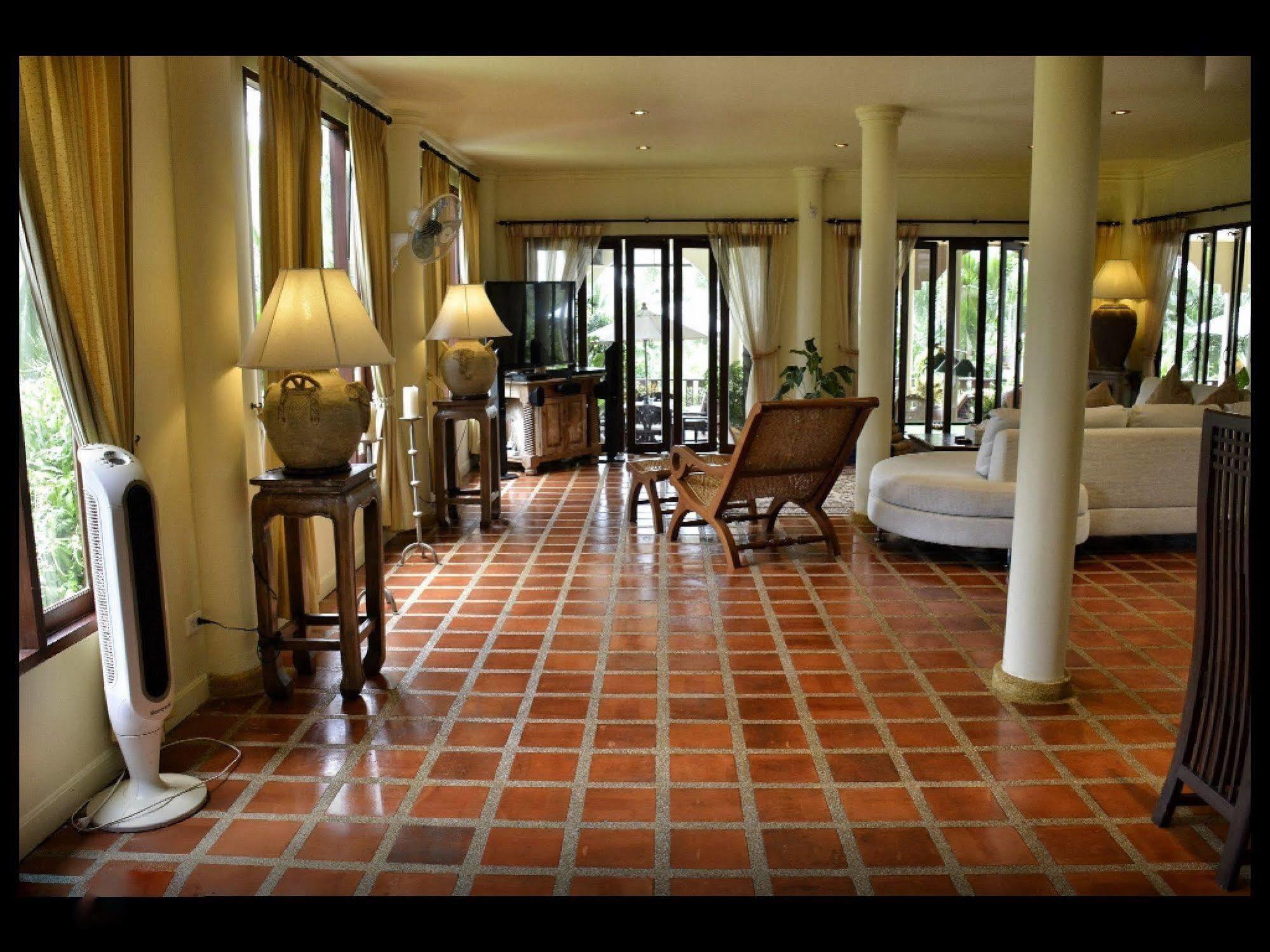 Baan Sijan Hotel