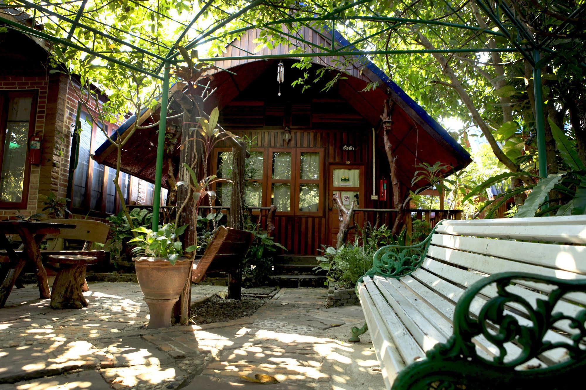 Ruennamyen Amphawa 3* Samut Songkhram