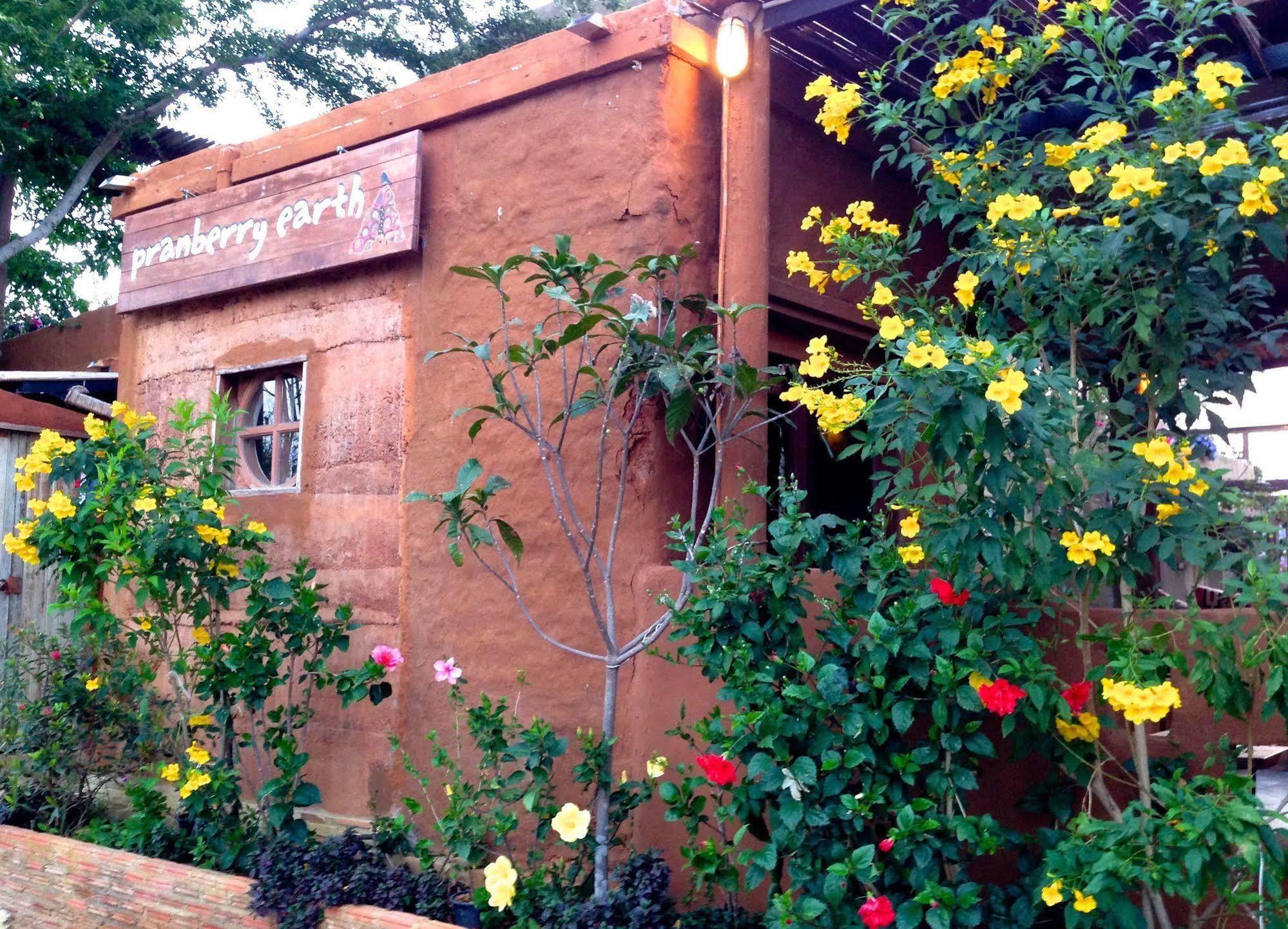 Pranberry Earth Resort Pran Buri