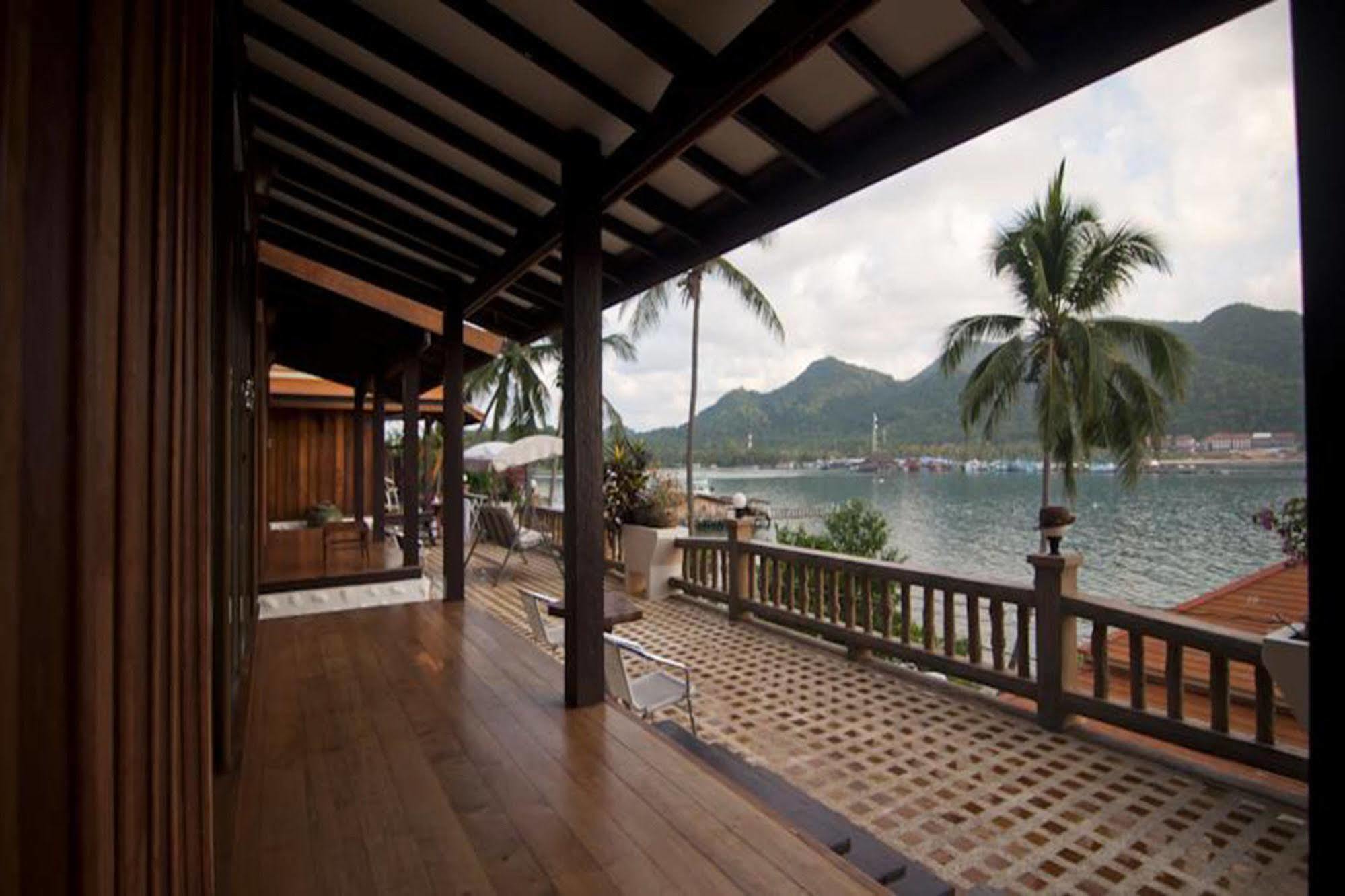 Bhuvarin Resort