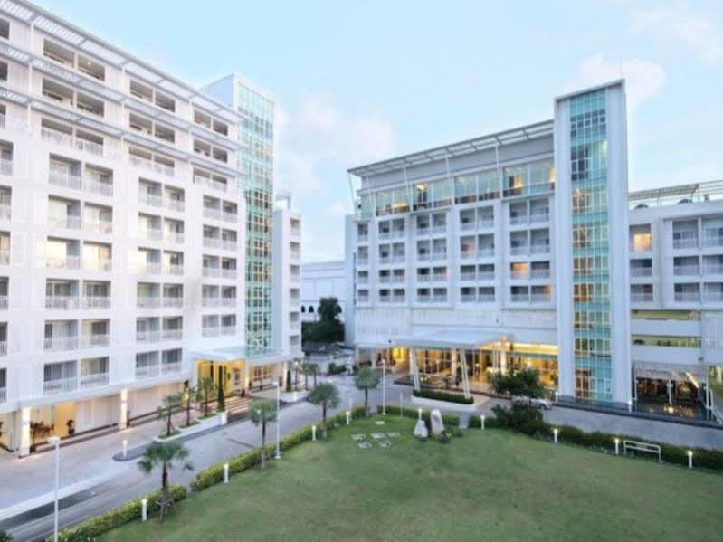 Kameo Grand & Serviced Apartment, 4*