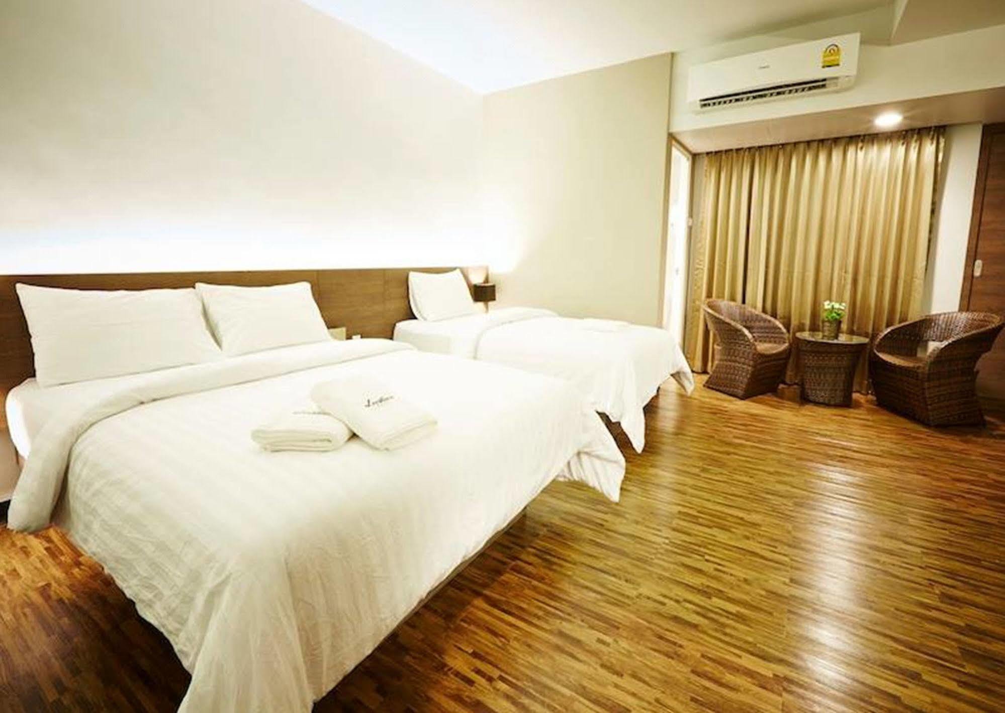 Hotel Leevana 3*