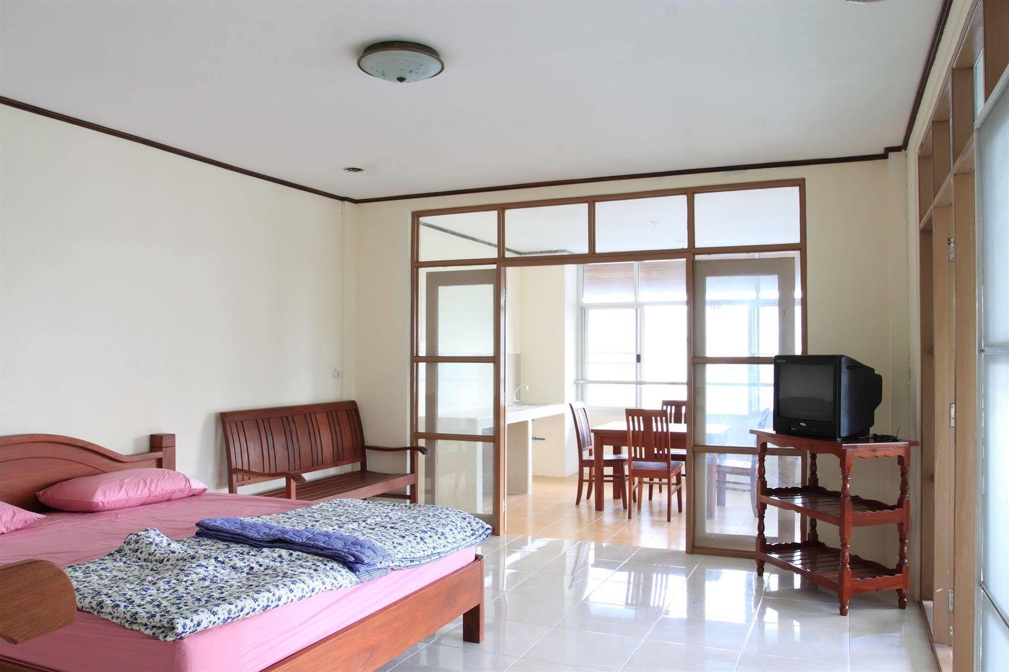 Guest house Anchana House