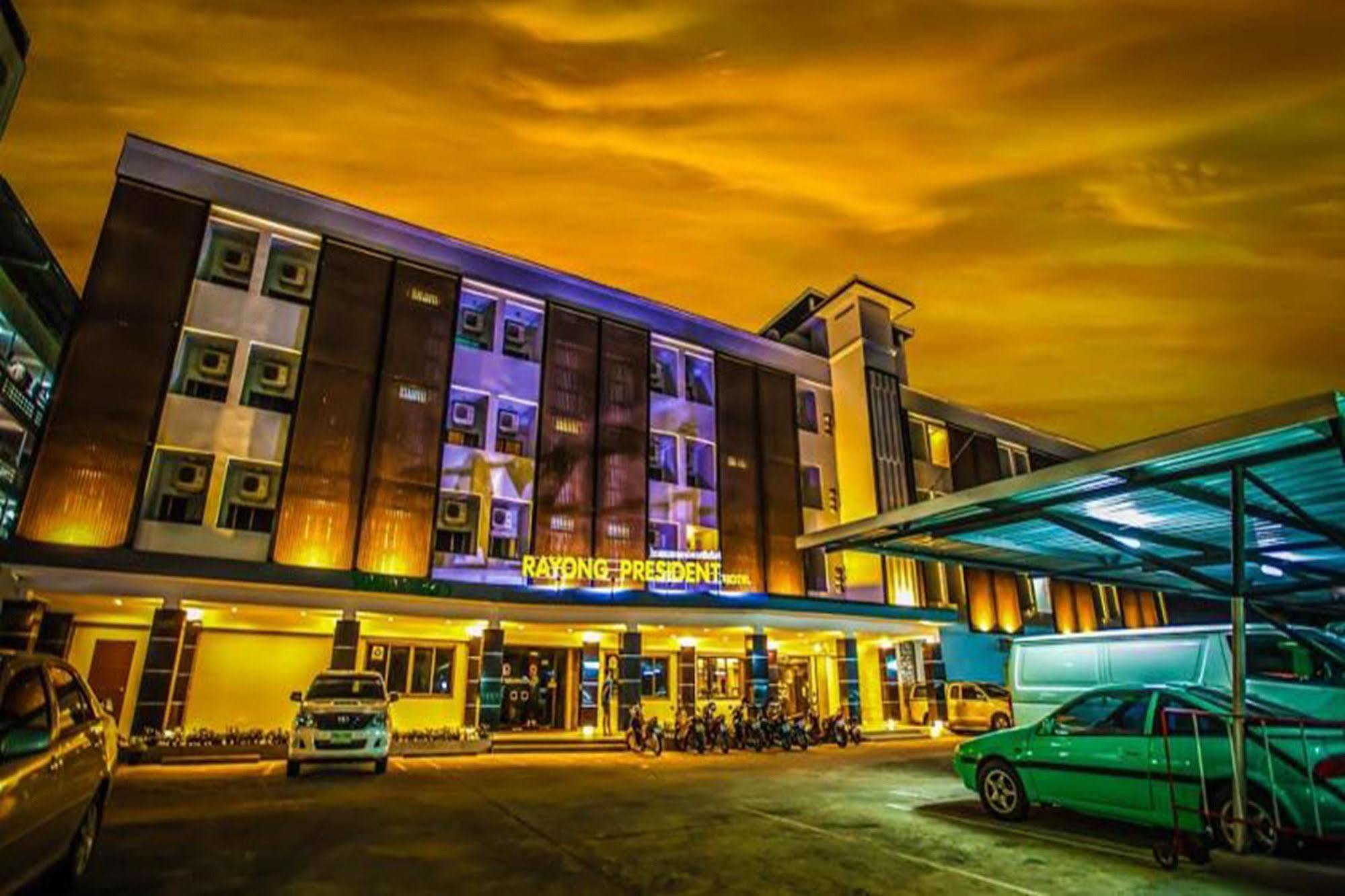 Hotel President 3*