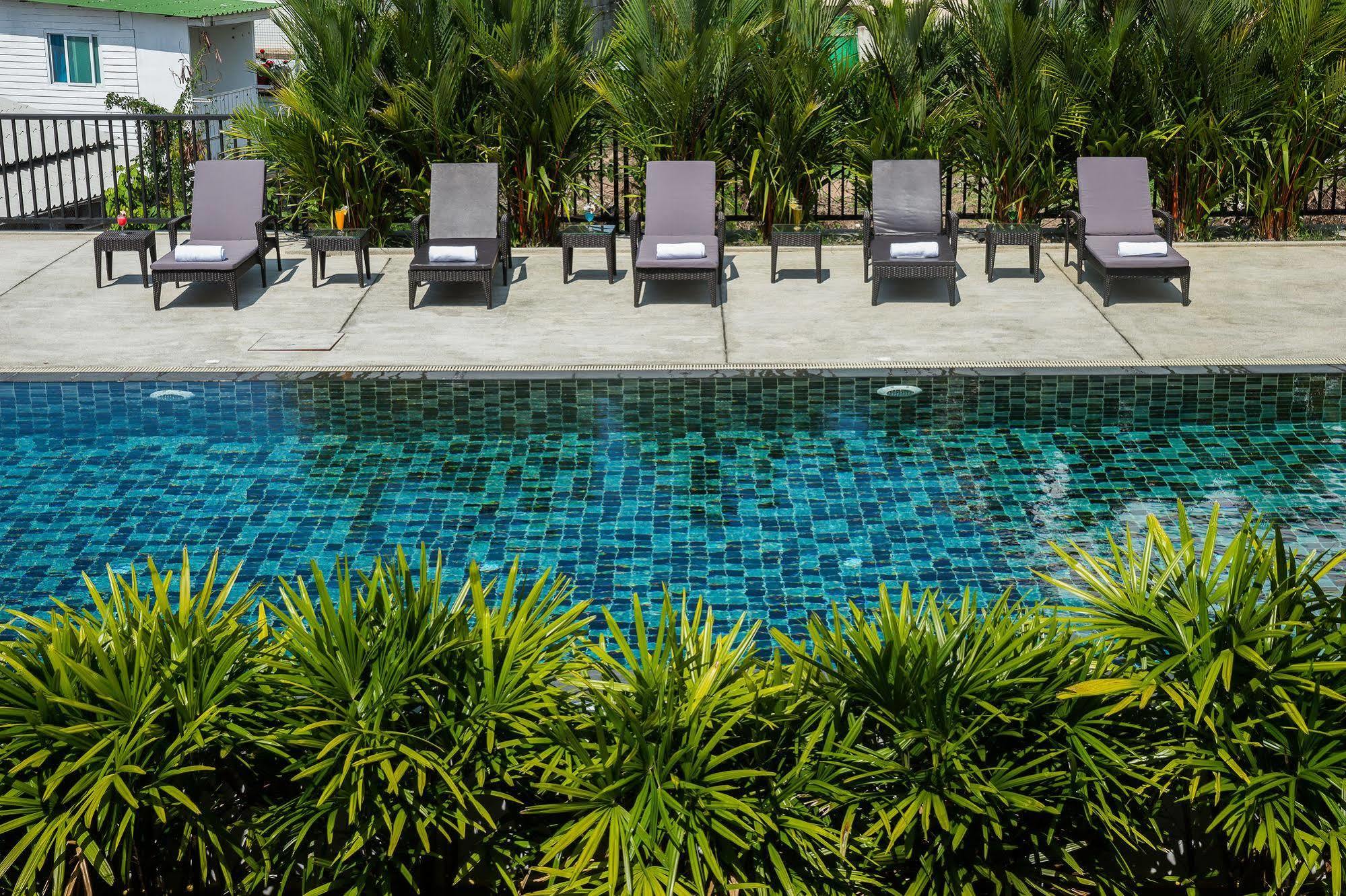 Ivory Hotel 4*