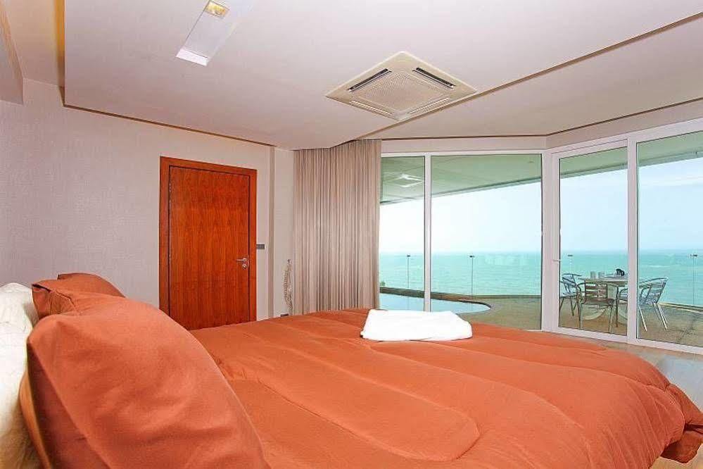 Ocean Fringe A Apartment *
