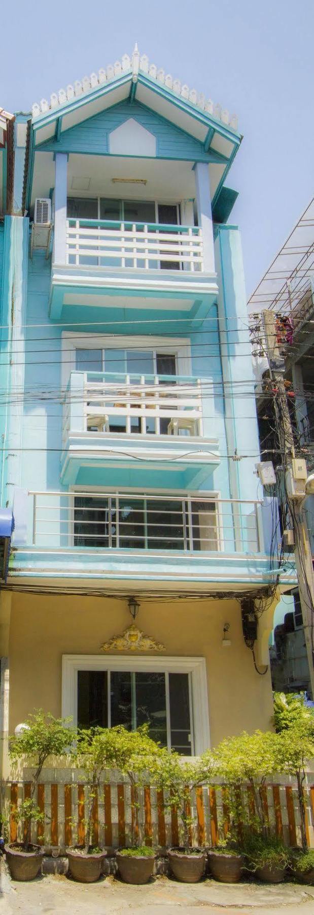 Anantachai
