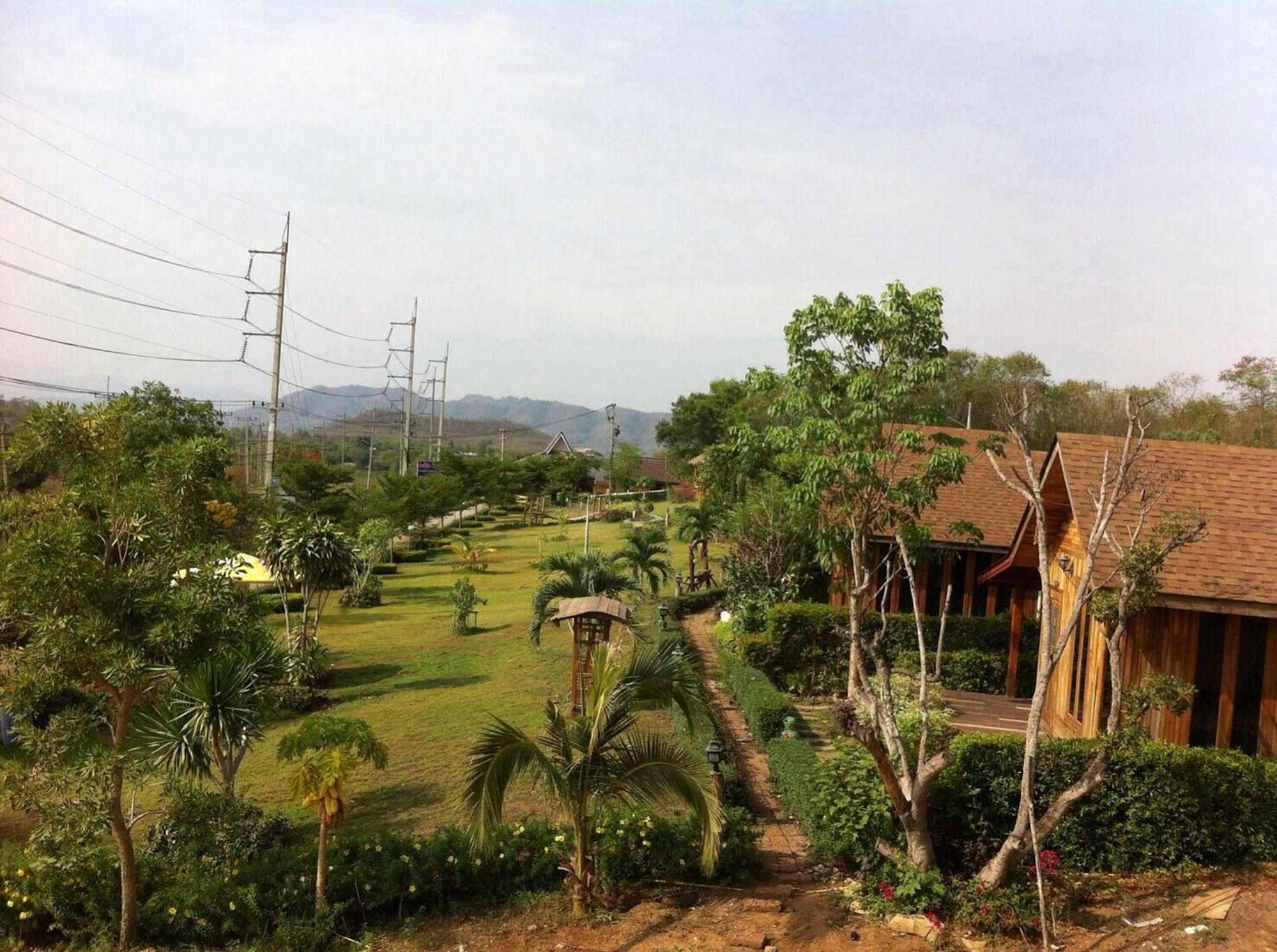 Maingern Maithong Resort 2*