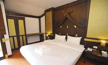 Apsara Inn 3*