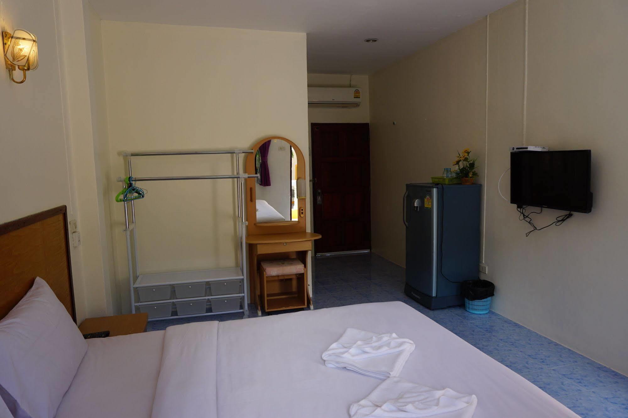 Club Coconut Resort Patong