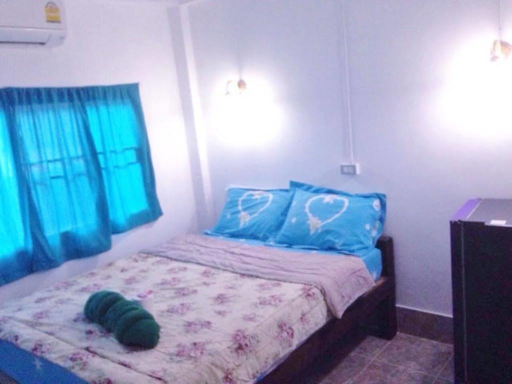 Guest house Miss Hong House 2*