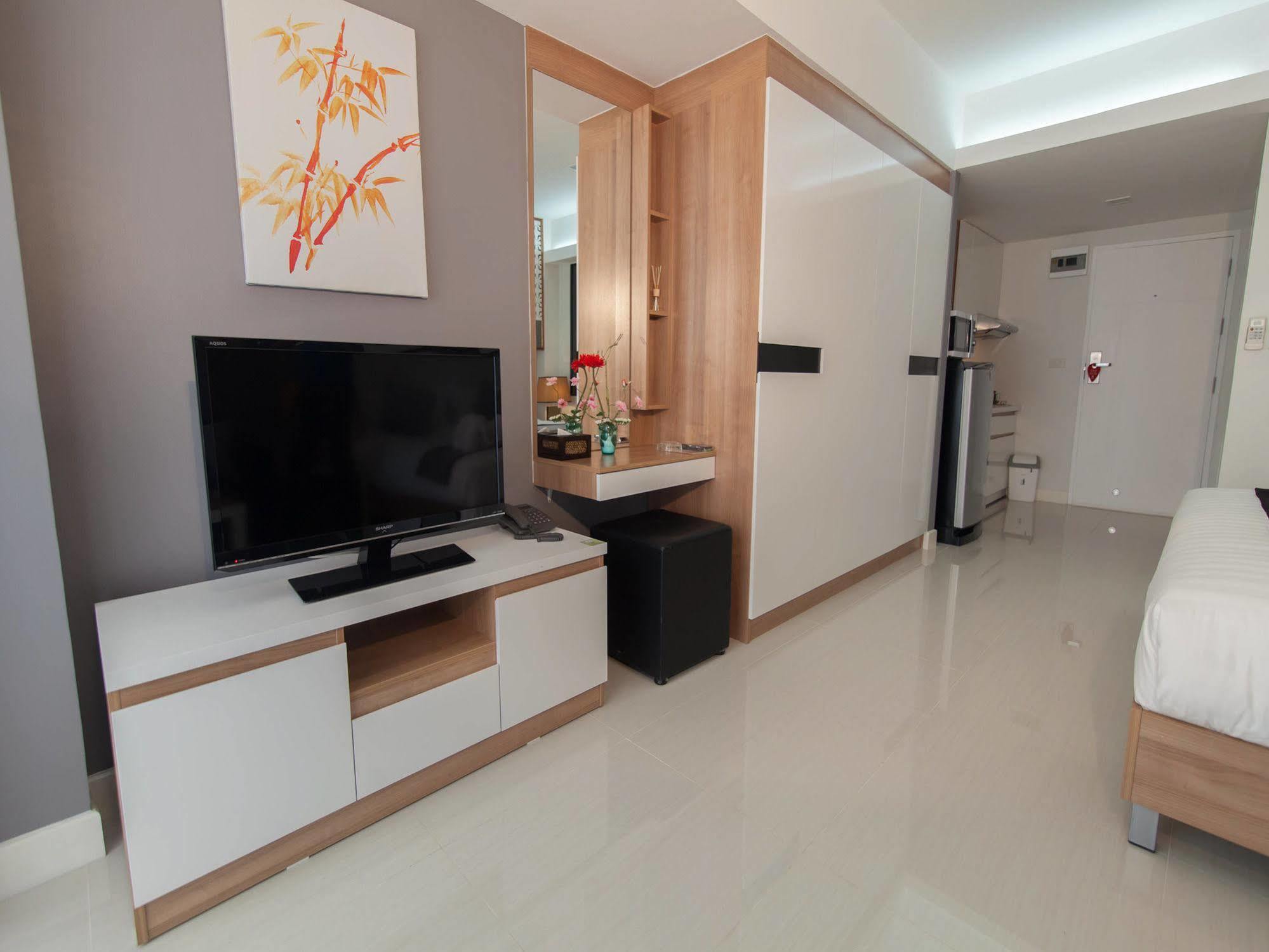 Racha Aparthotel