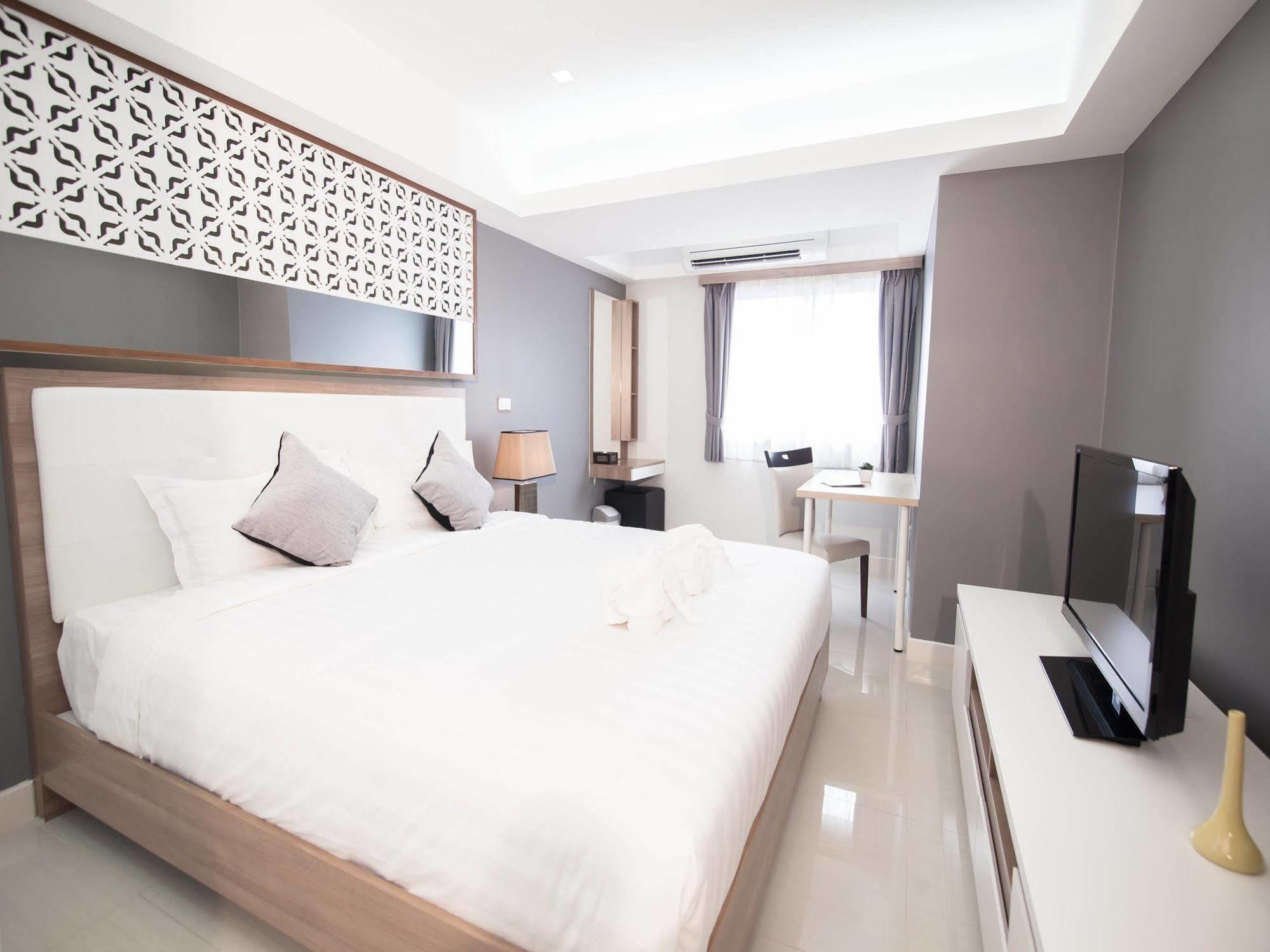 Aparthotel Racha