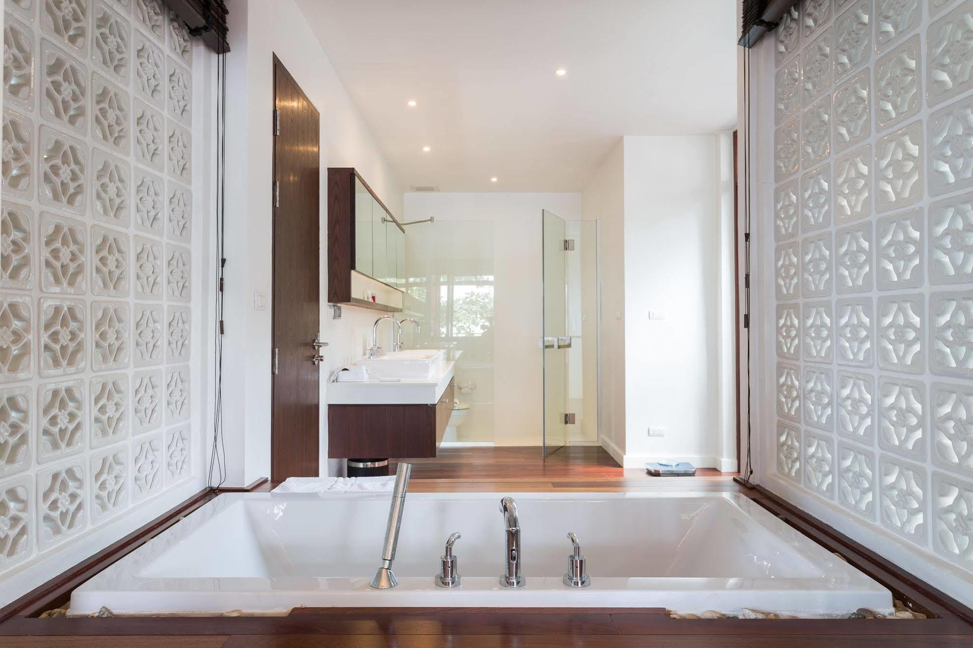 Amatapura Beachfront 15, Sha Certified Villa Ao Nam Mao