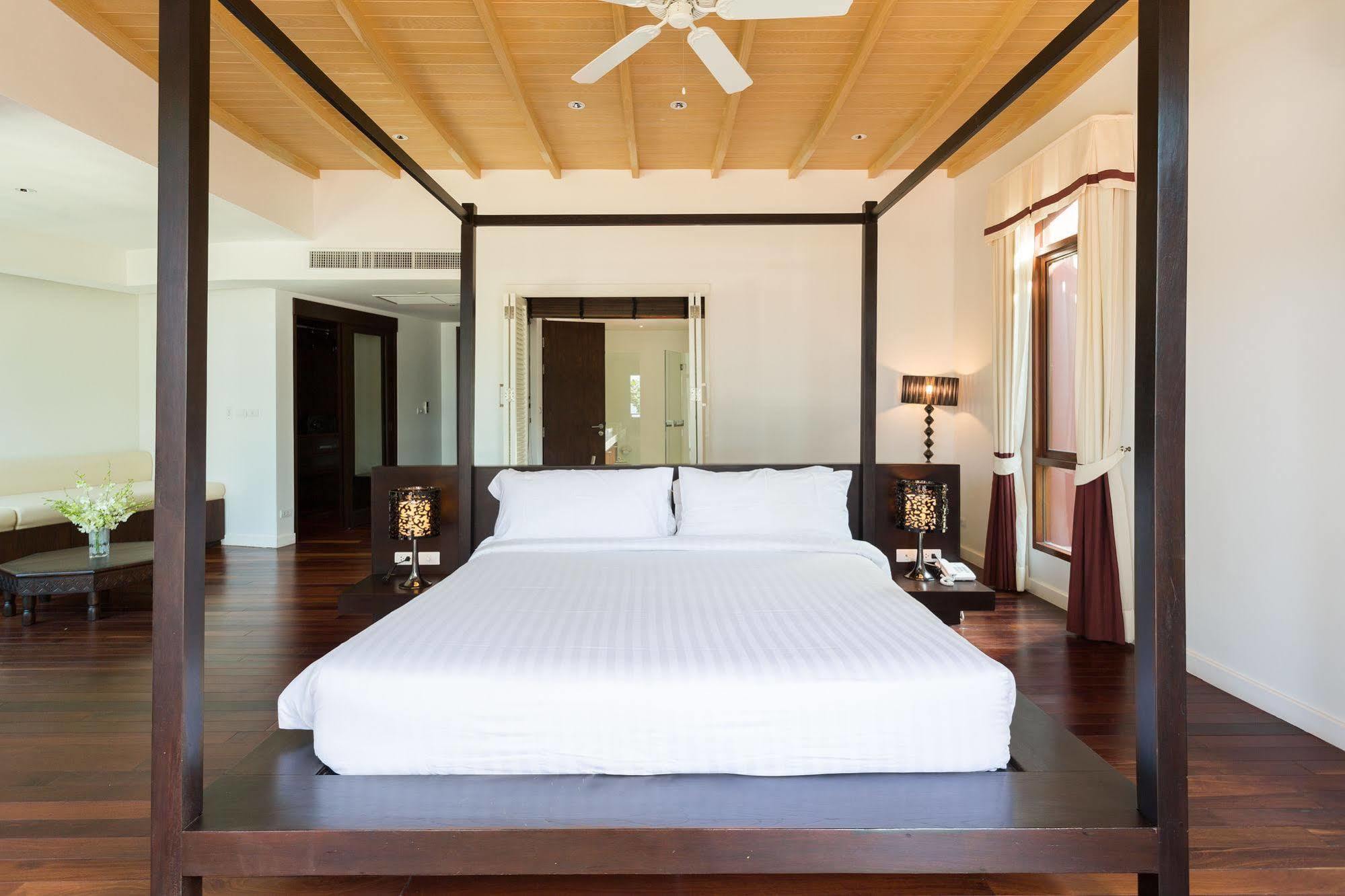 Villa Amatapura Beachfront 15, Sha Certified Ao Nam Mao
