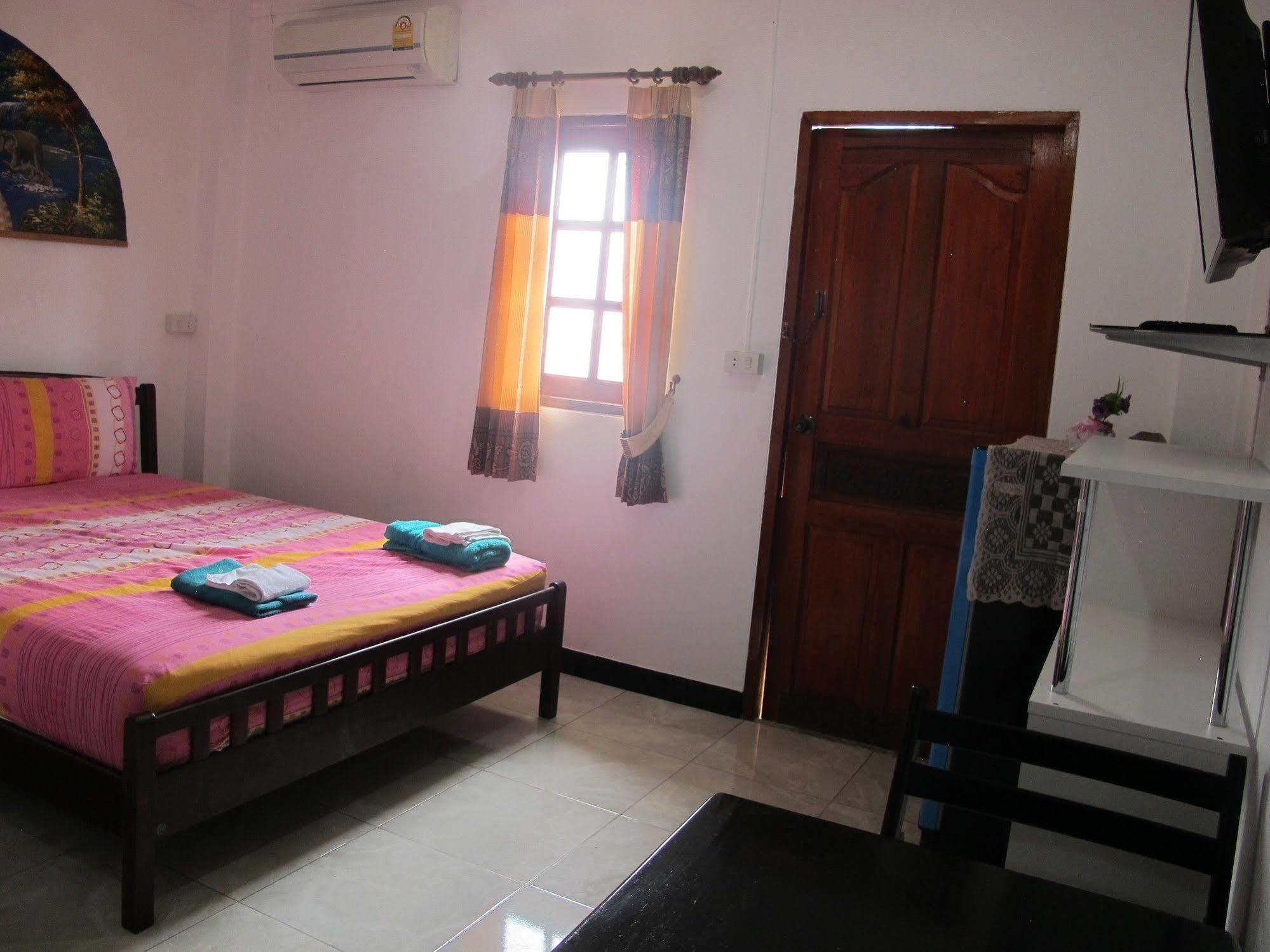Far Out Boutique Hotel