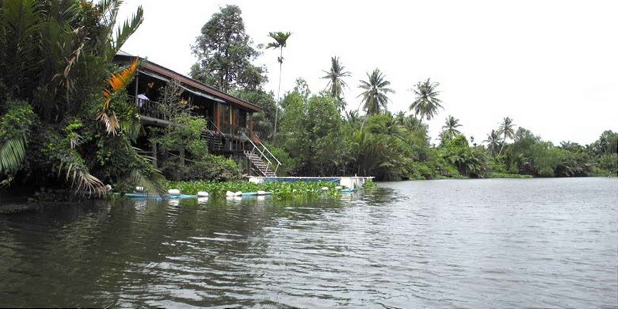Kohloy Suratthani 2* Surat Thani