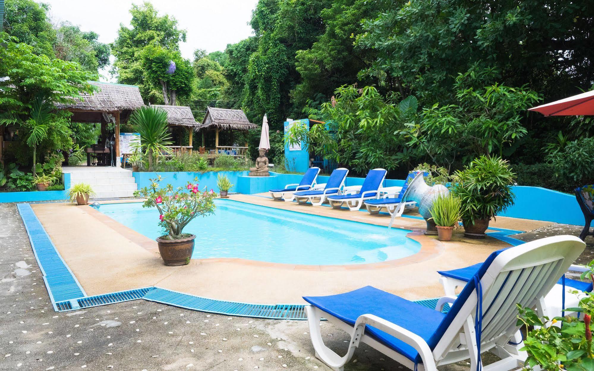 Smile World & Smile Resort