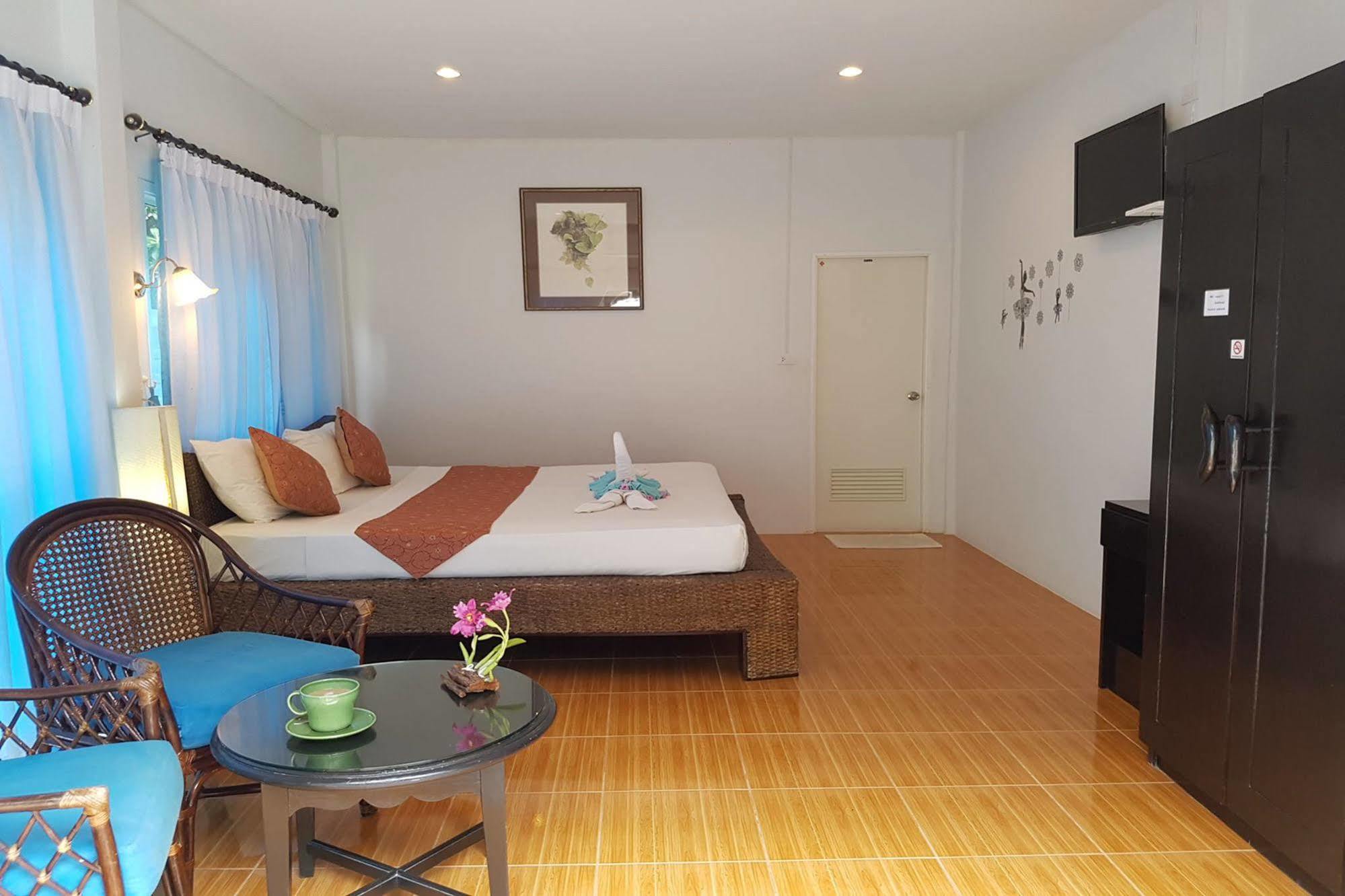 Smile World & Smile Resort Rawai