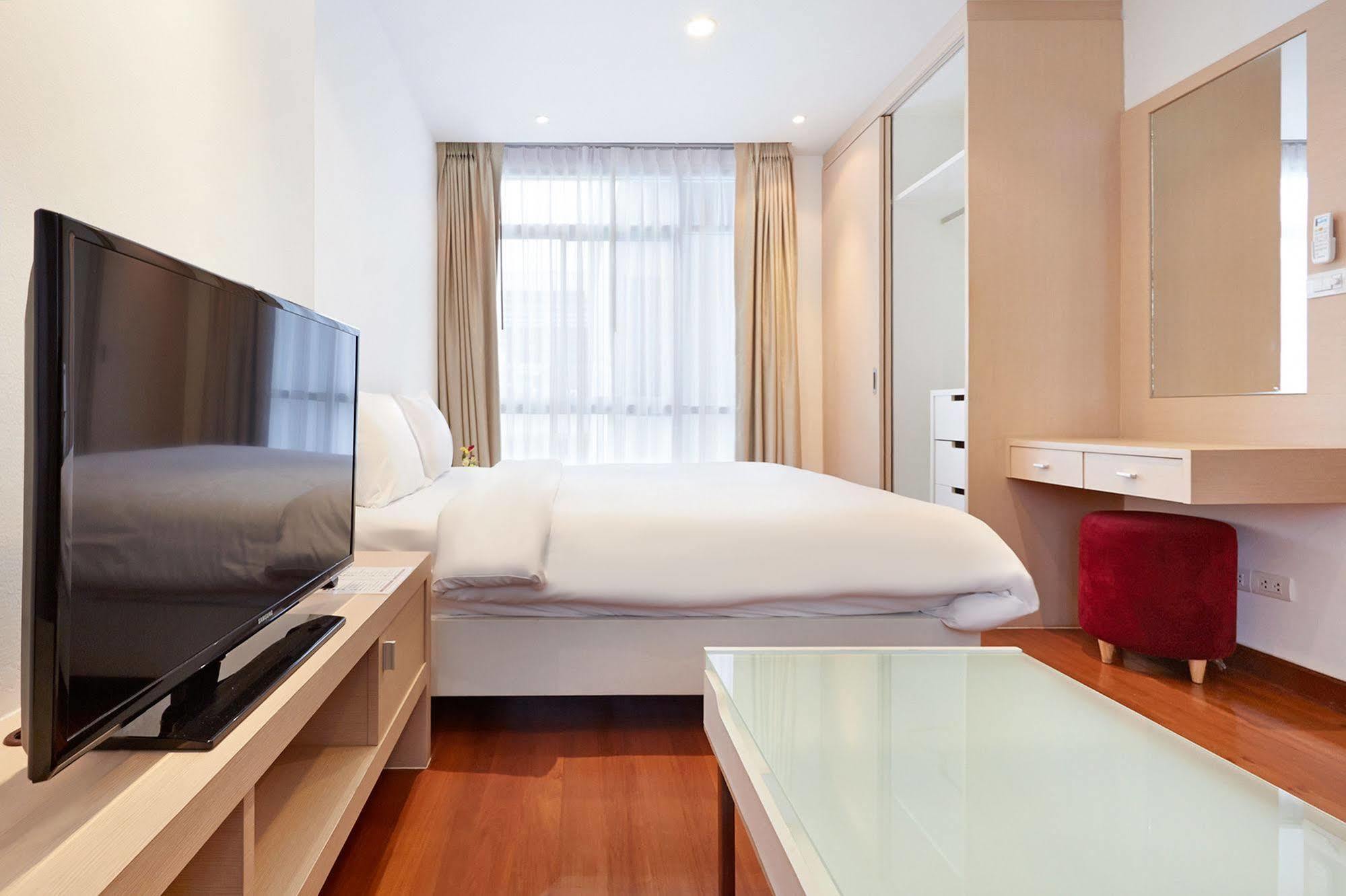 Hotel Art Patong 4*