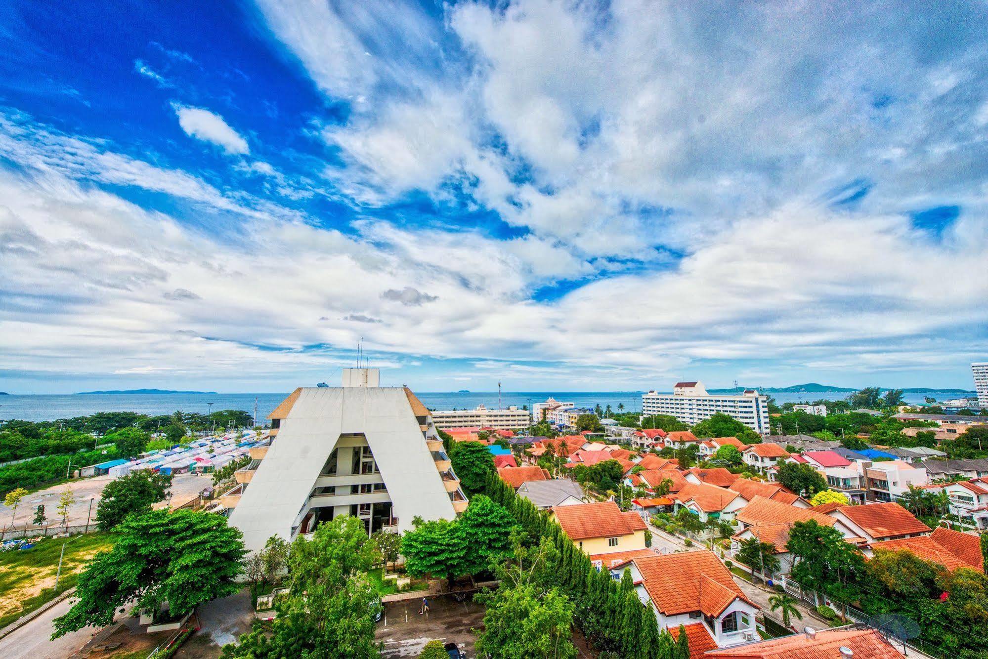 Apartment Acqua Pattaya