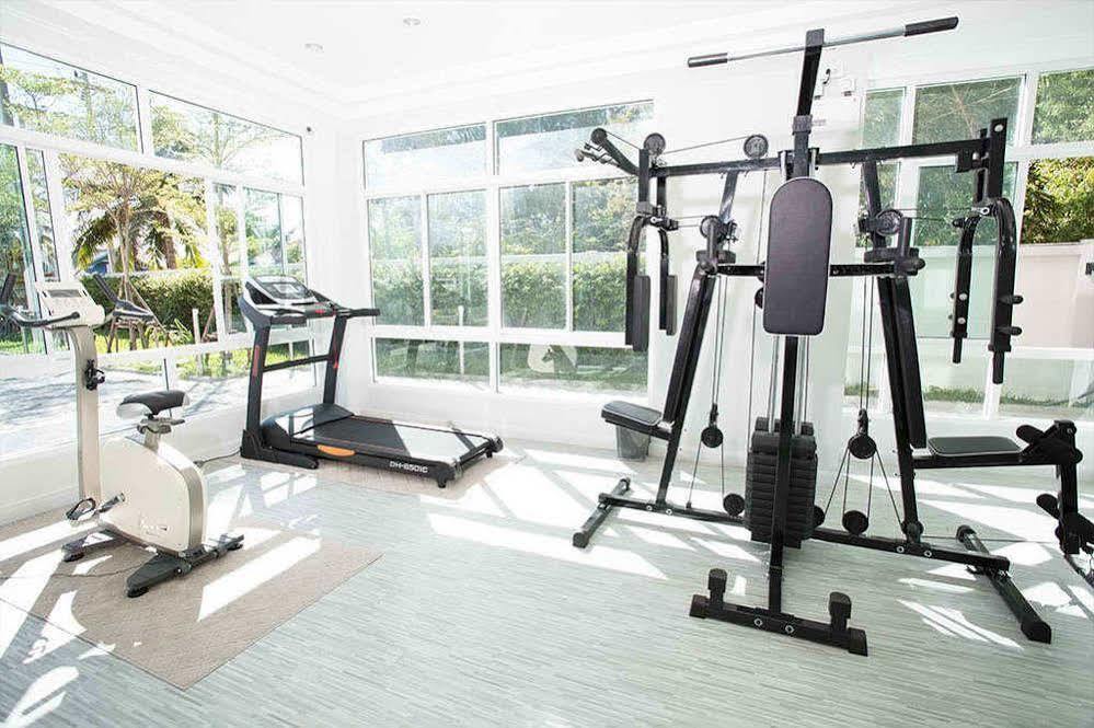 Bbg Seaside Luxurious Service 3* Bang Saen