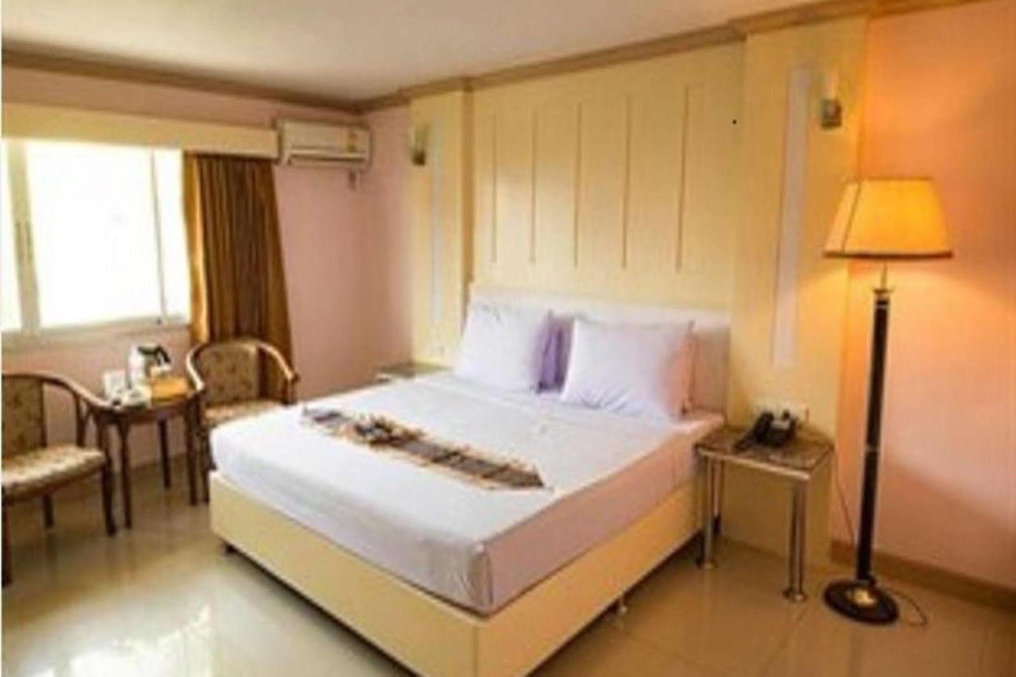 Satit Grand View 3* Ban Khlong Phruan