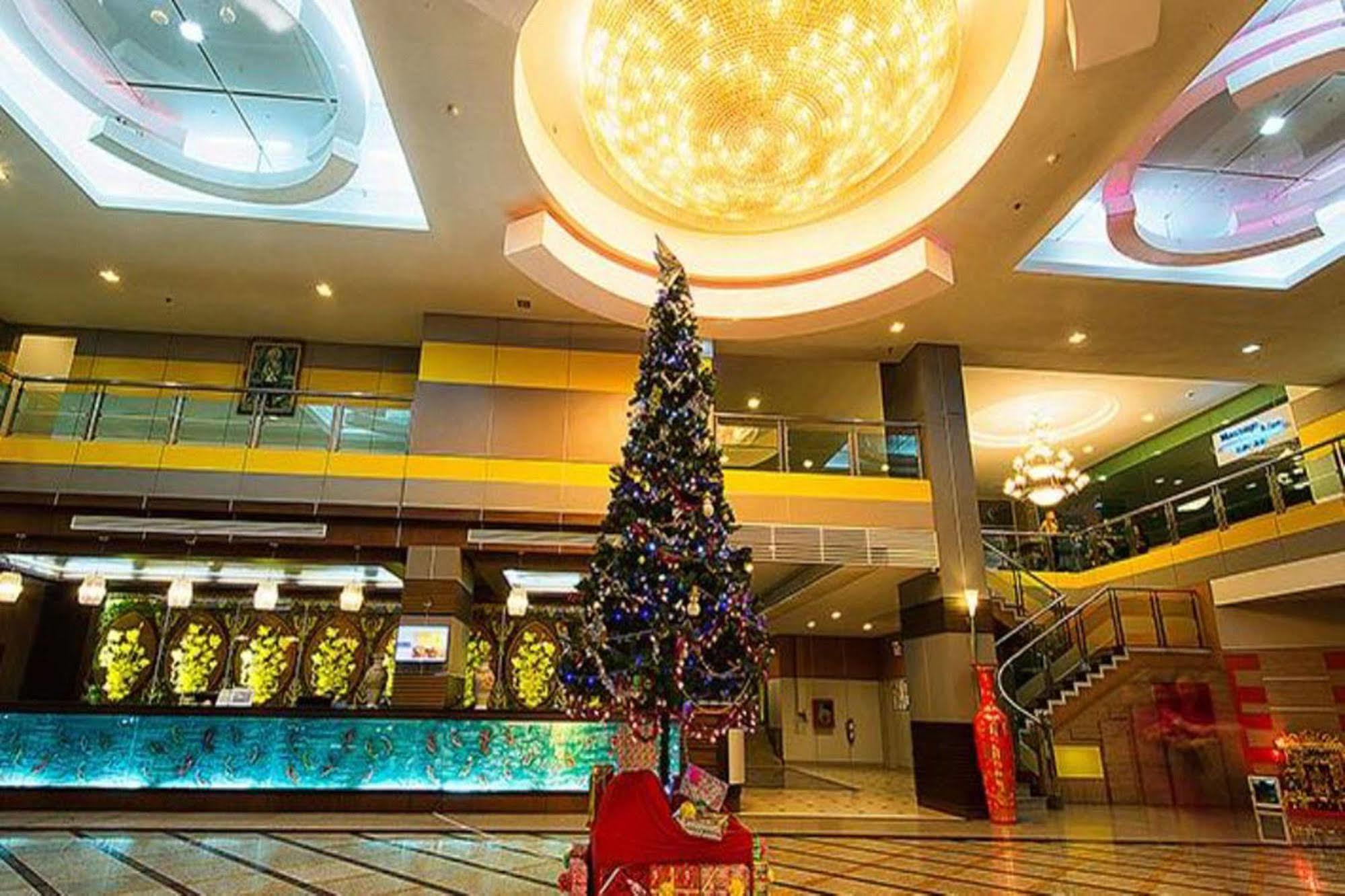 Satit Grand View Hotel 3*