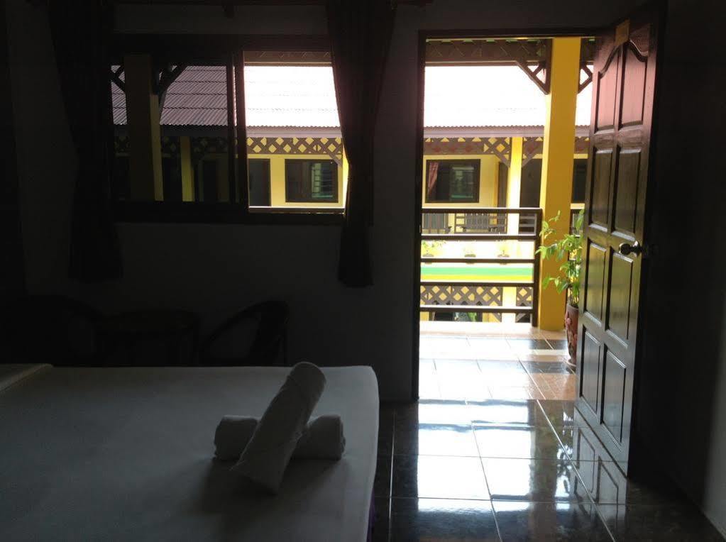 Guest house Fasai House By Paradee