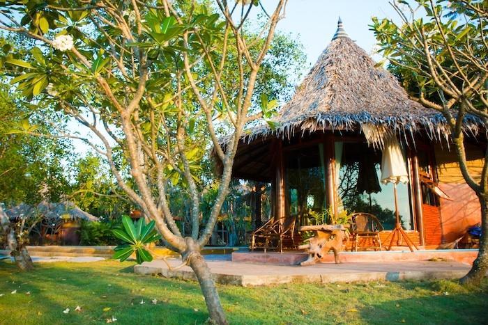 Club Resort Amphawa