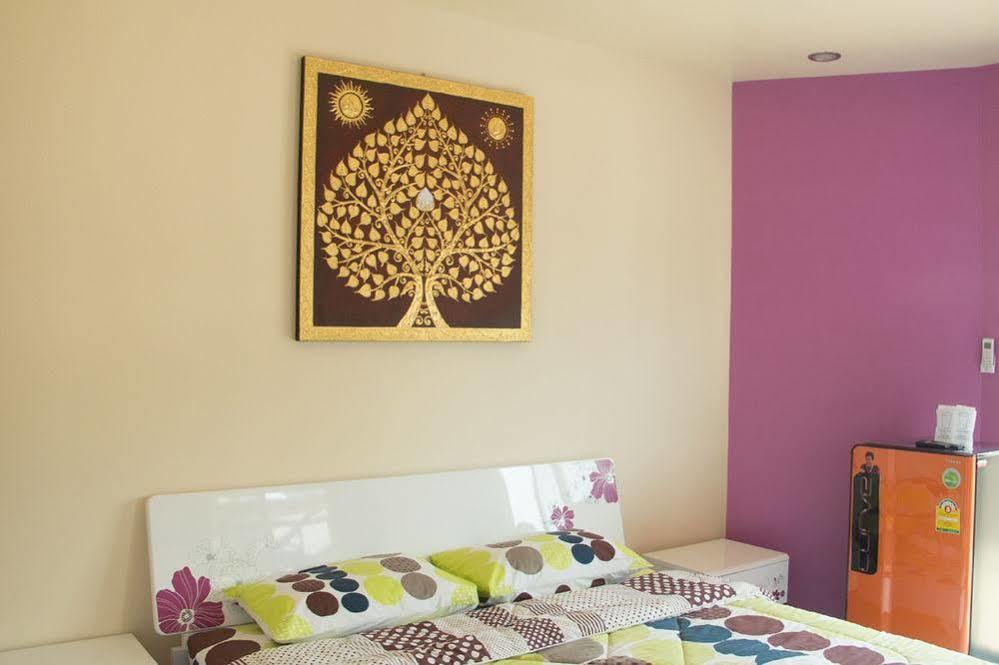 Pensão Donchai House Guest House& Cafe 2*