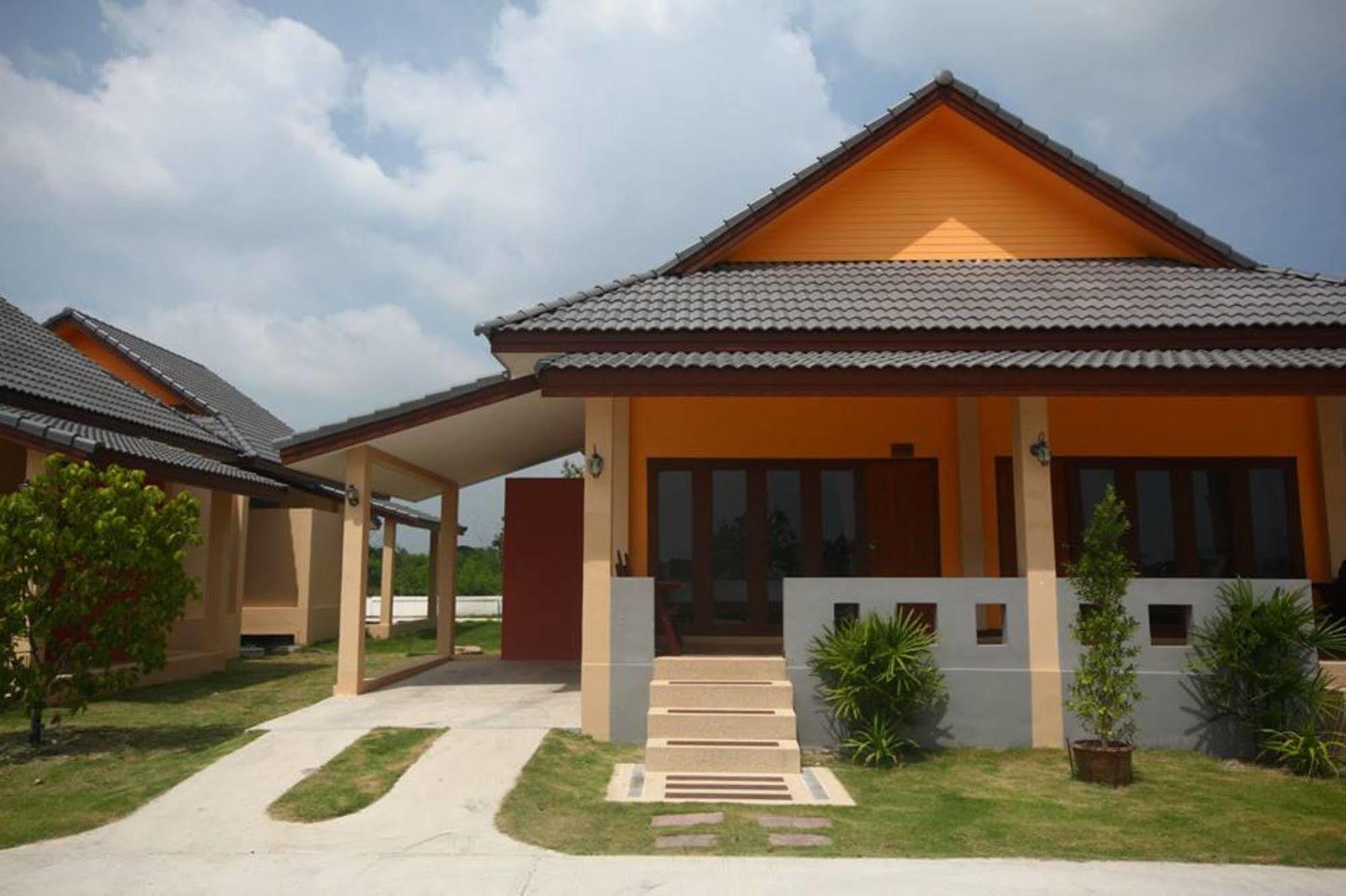 Juntima Boutique 3*