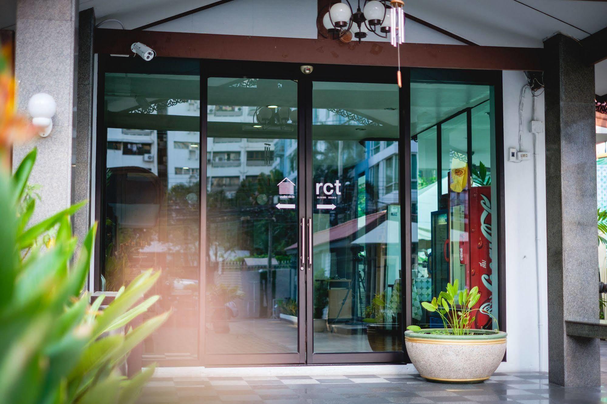 Ruamchitt Travelodge Bangkok