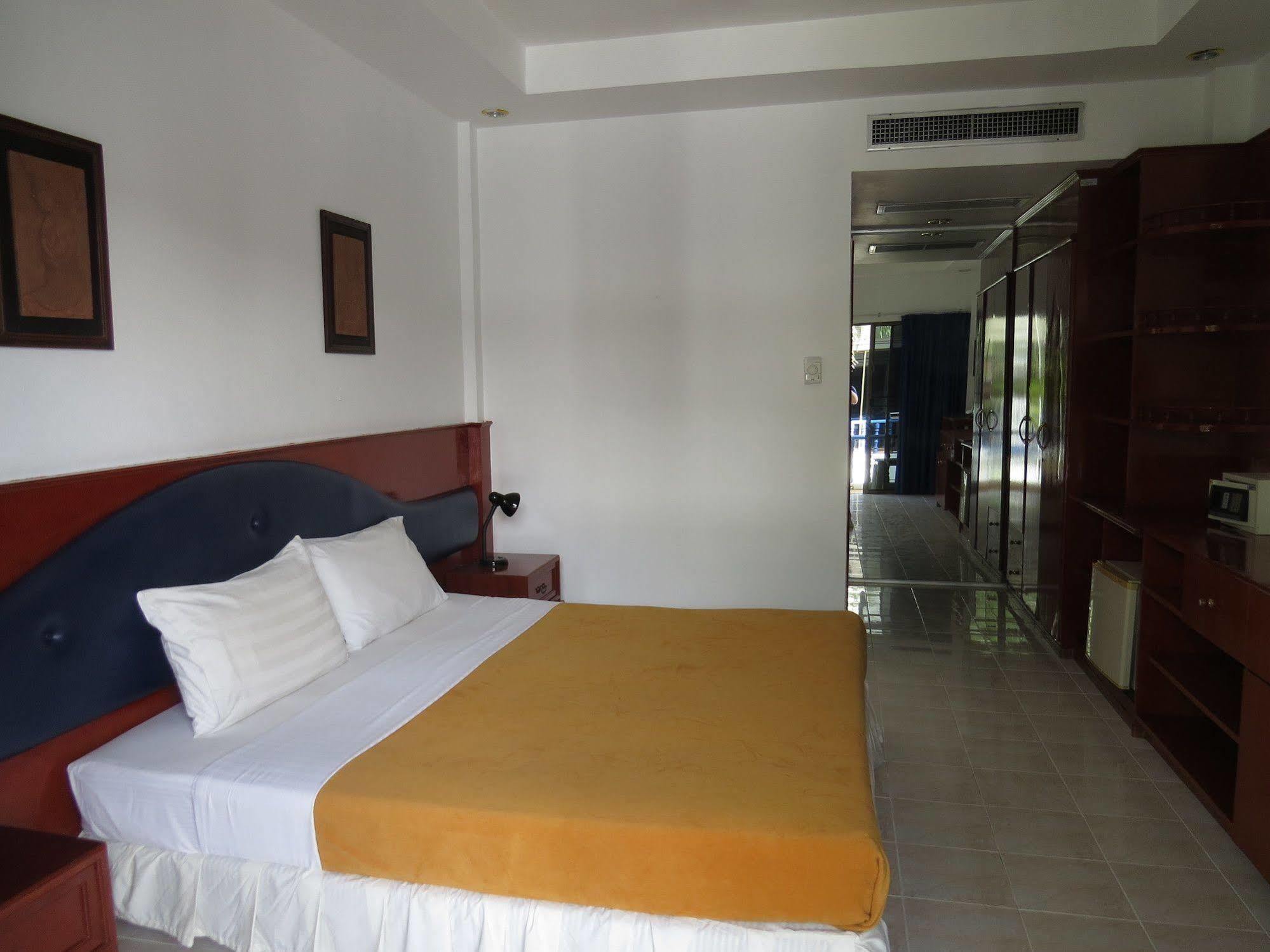 Club Near The By Plh Phuket Apartment Kamala Beach