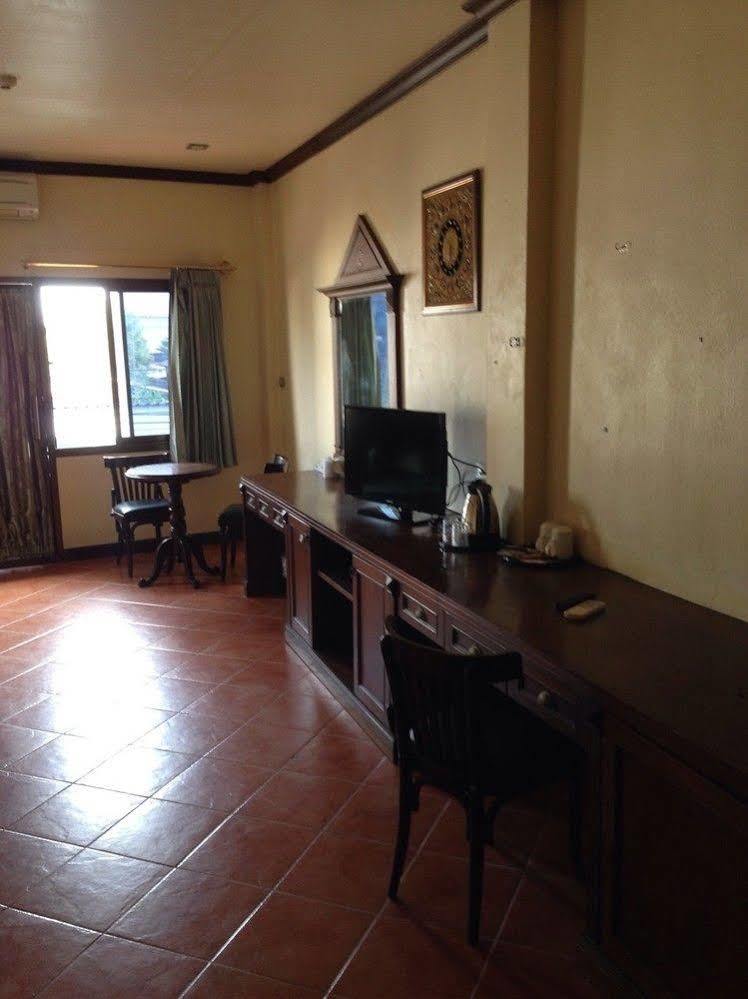 The Irish Clock Hotel Udon Thani