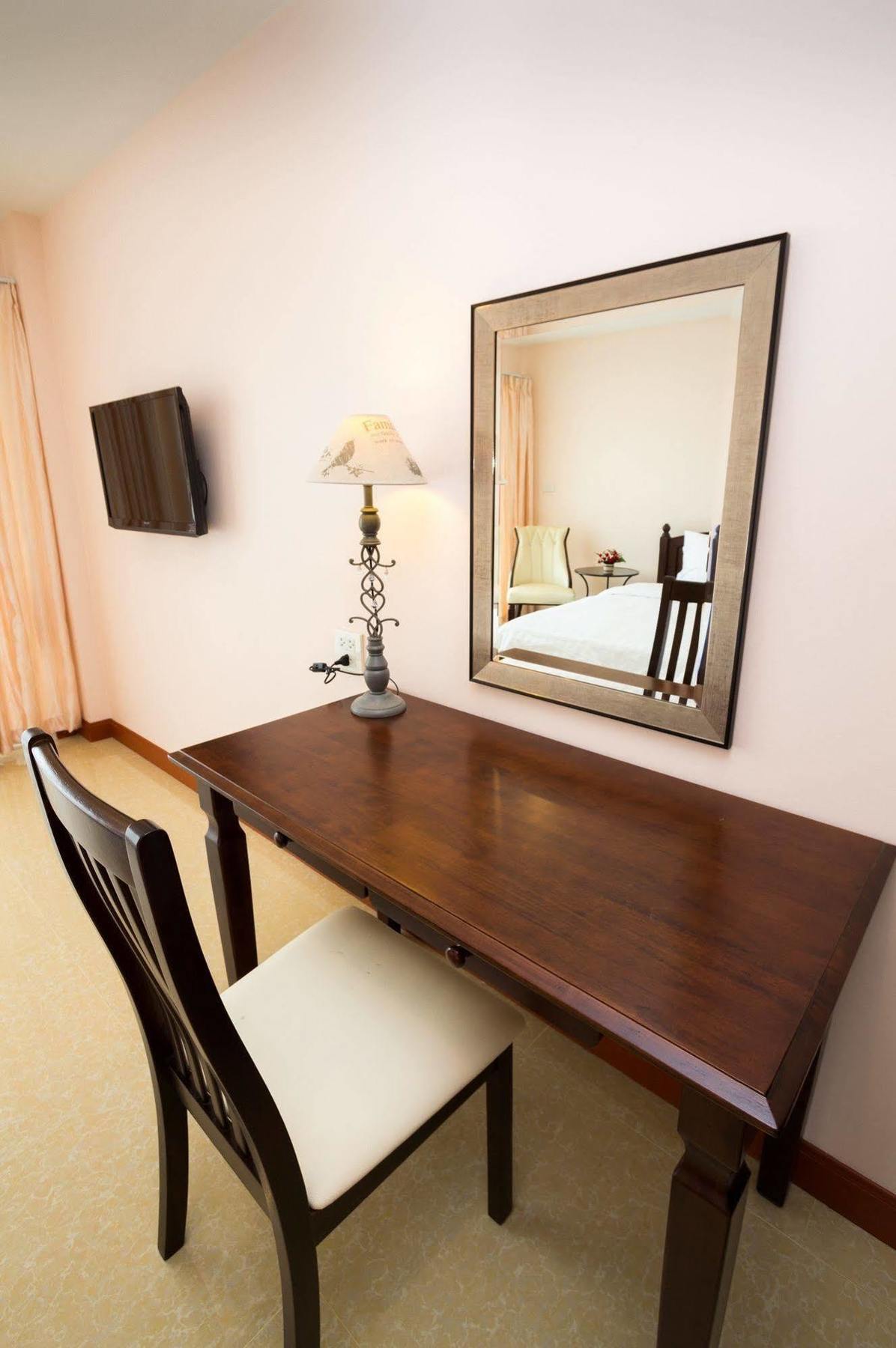 Aparthotel Takanta Place 3*