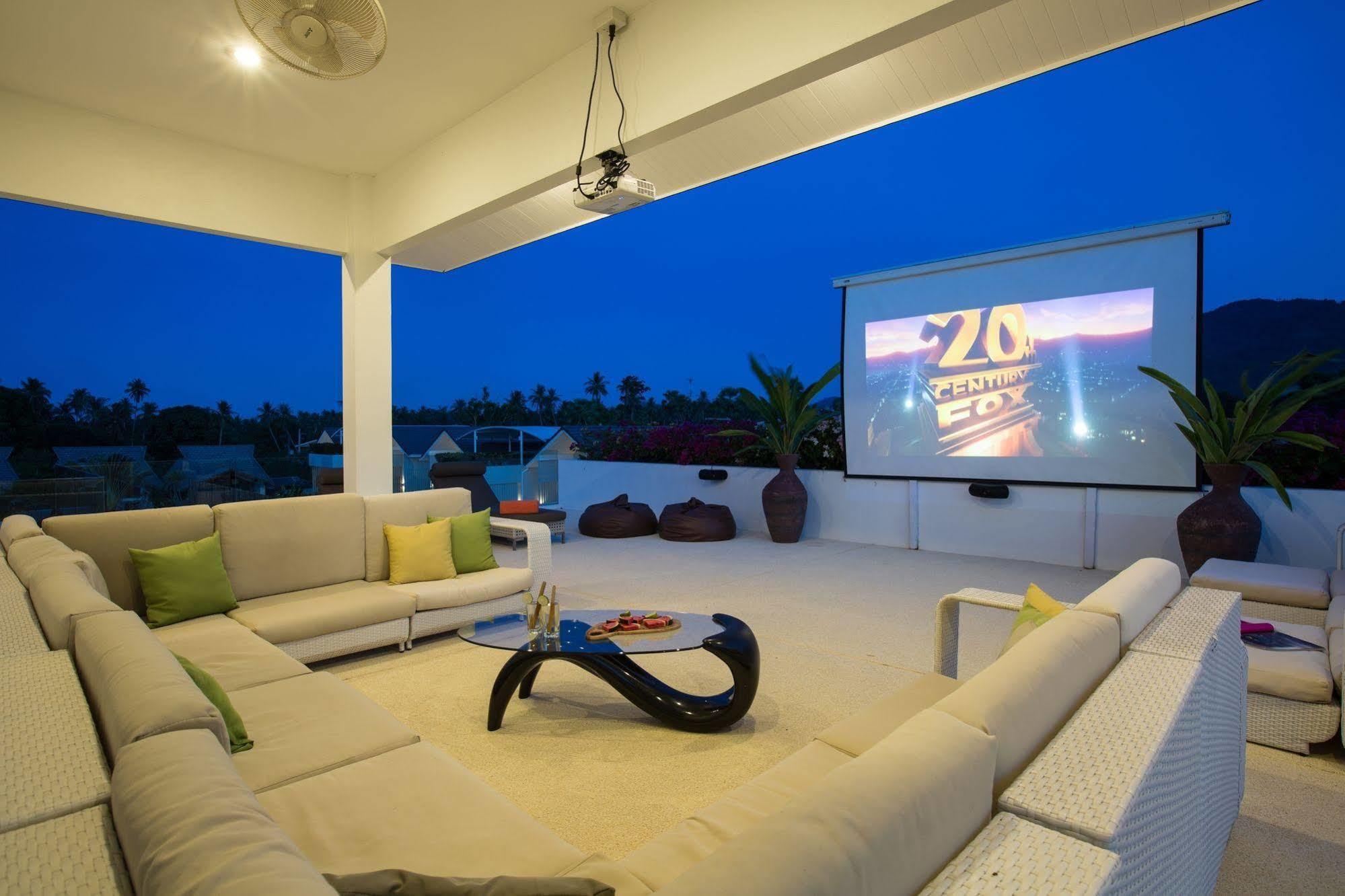 Luxury Pina Colada Villa