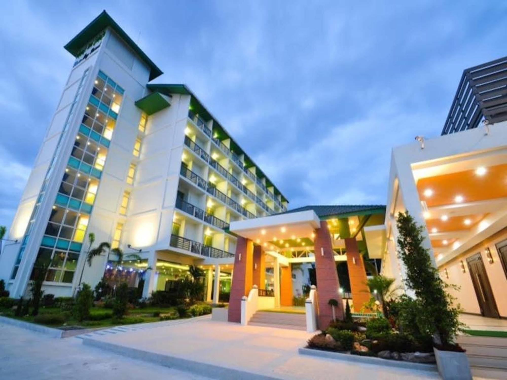 The Flora Hotel
