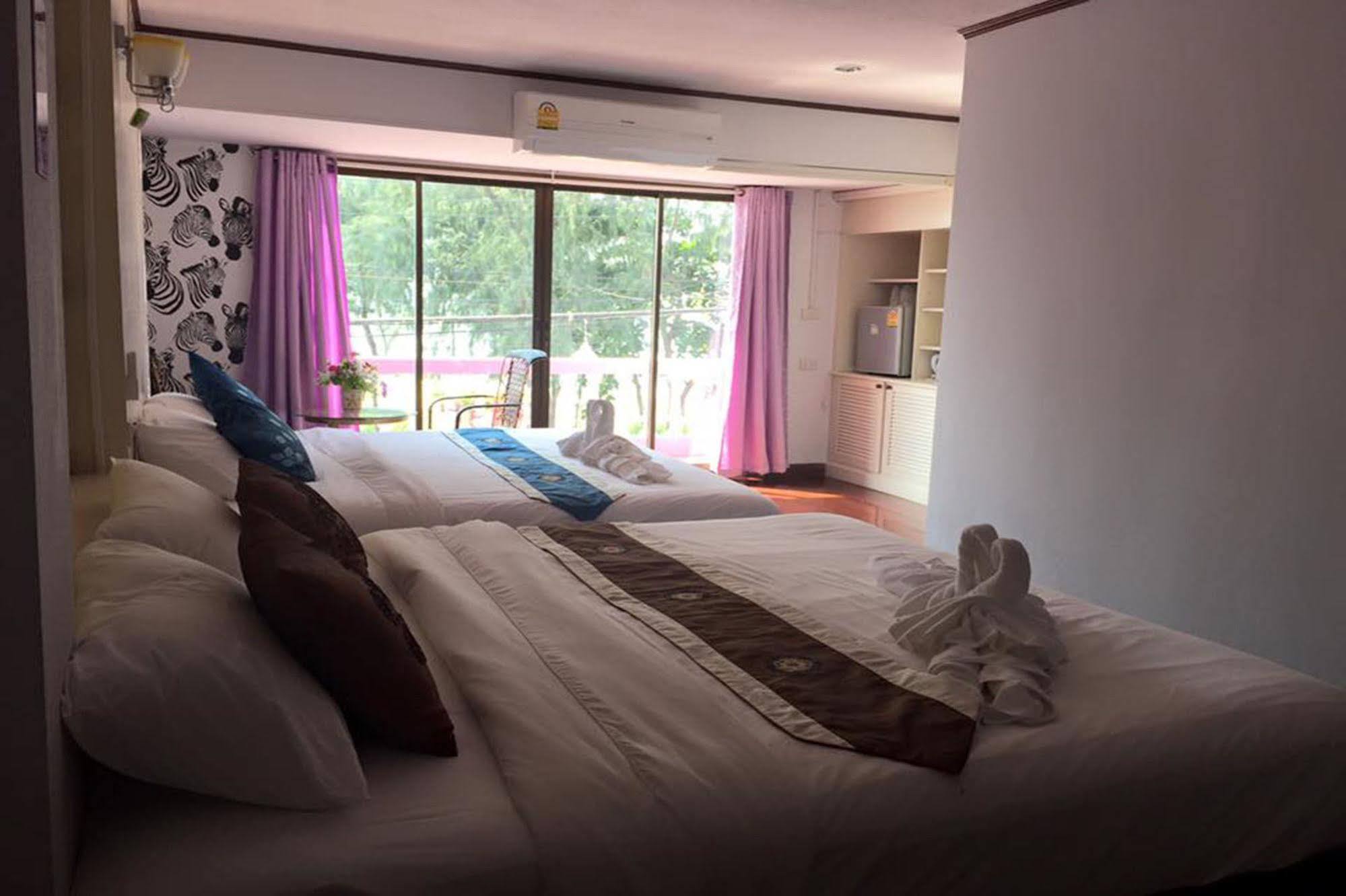 Hotel I Talay Lodge Botique Hotel Rayong