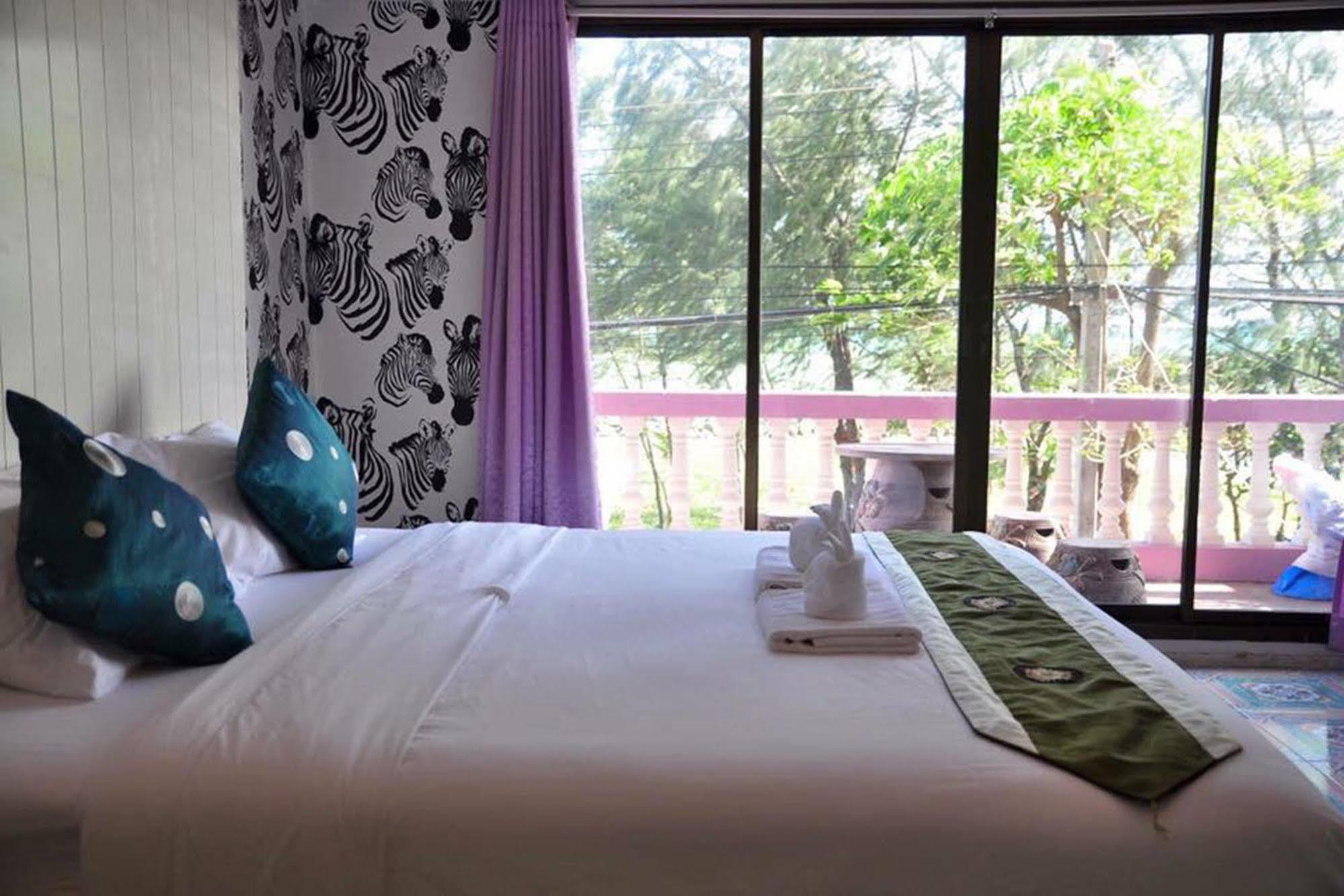 Hotel I Talay Lodge Botique Hotel