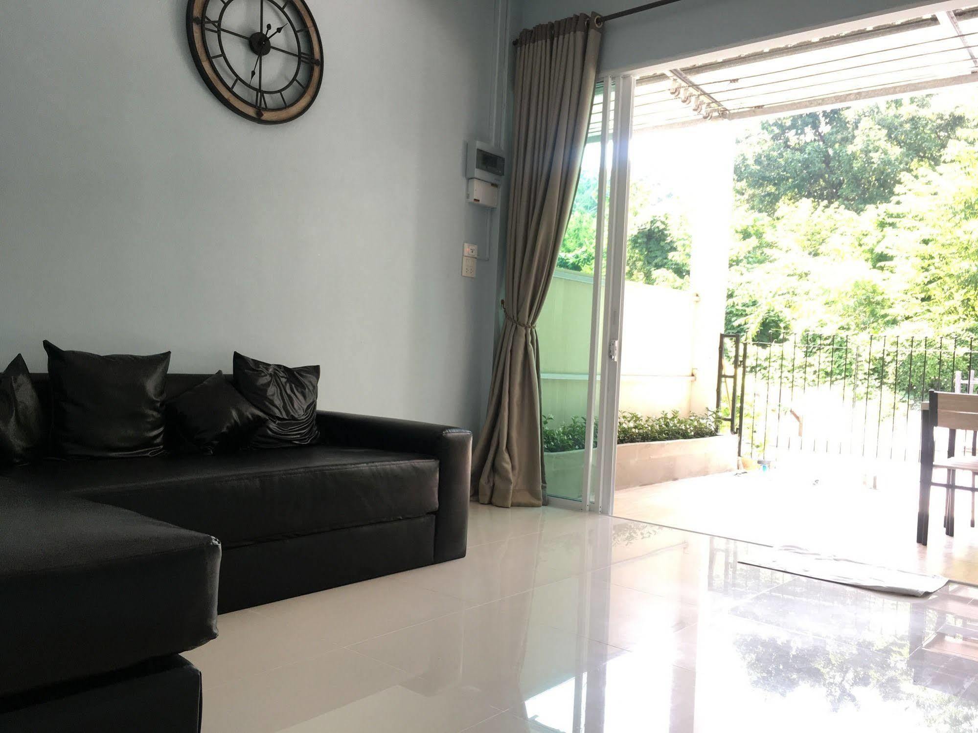 Samed Chill House Hotel