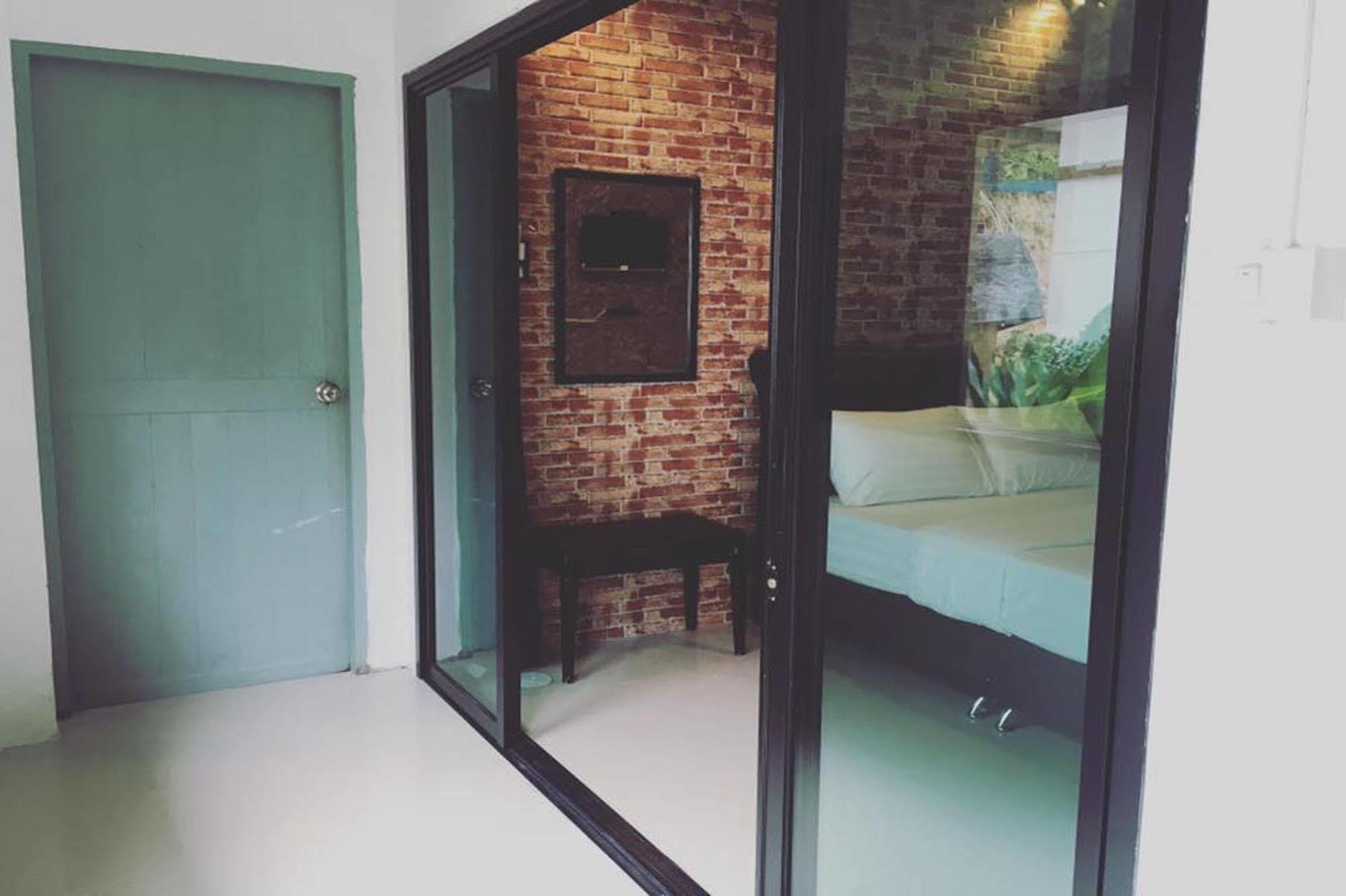 Samed Chill House Rayong