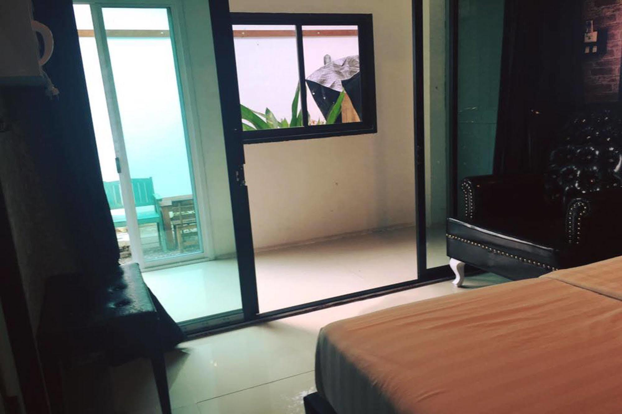 Samed Chill House Rayong
