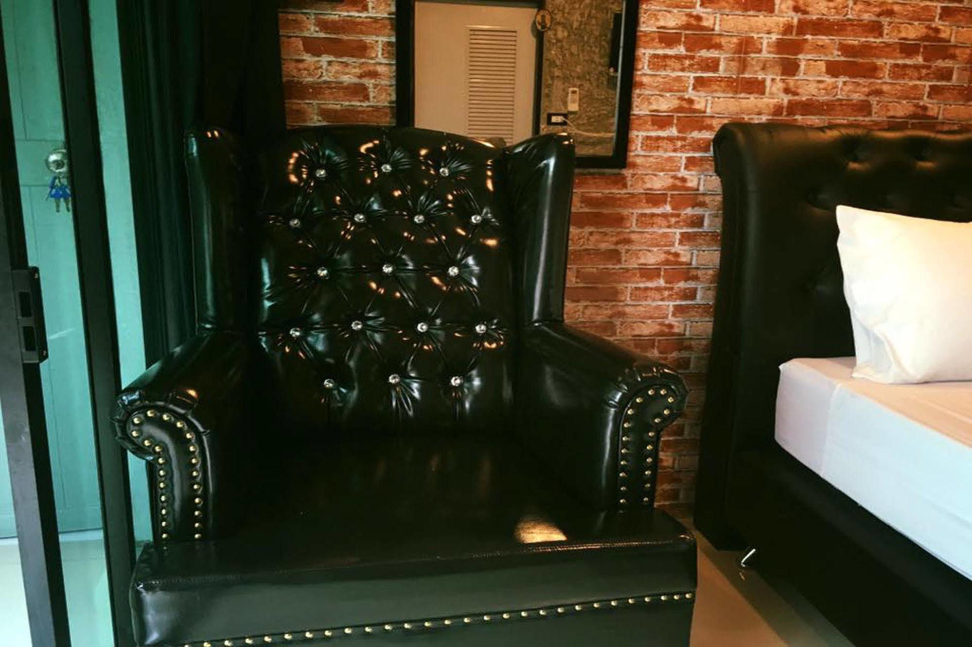 Samed Chill House Hotel 2*