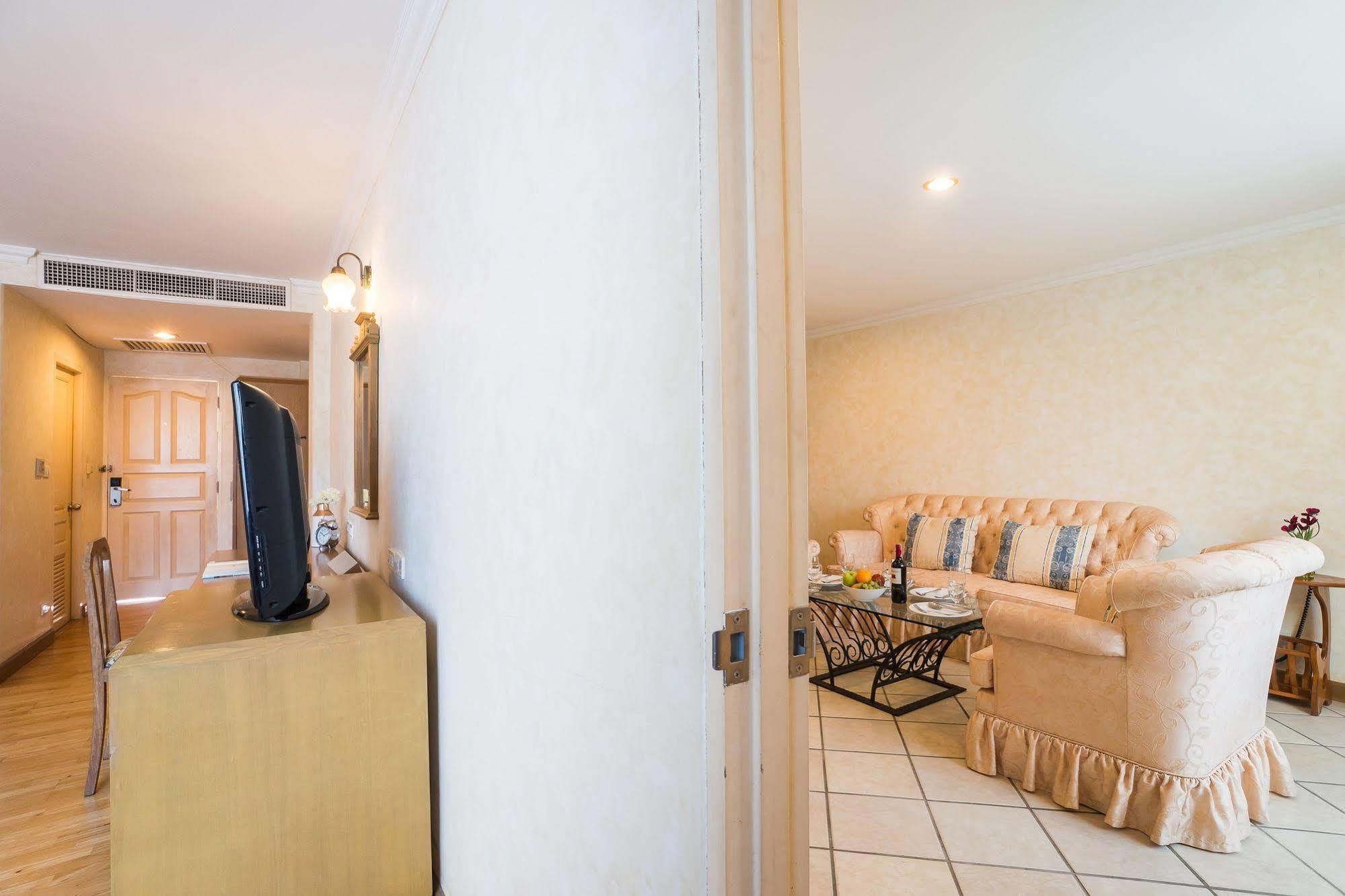 Horseshoe Point Pattaya Resort Nong Prue