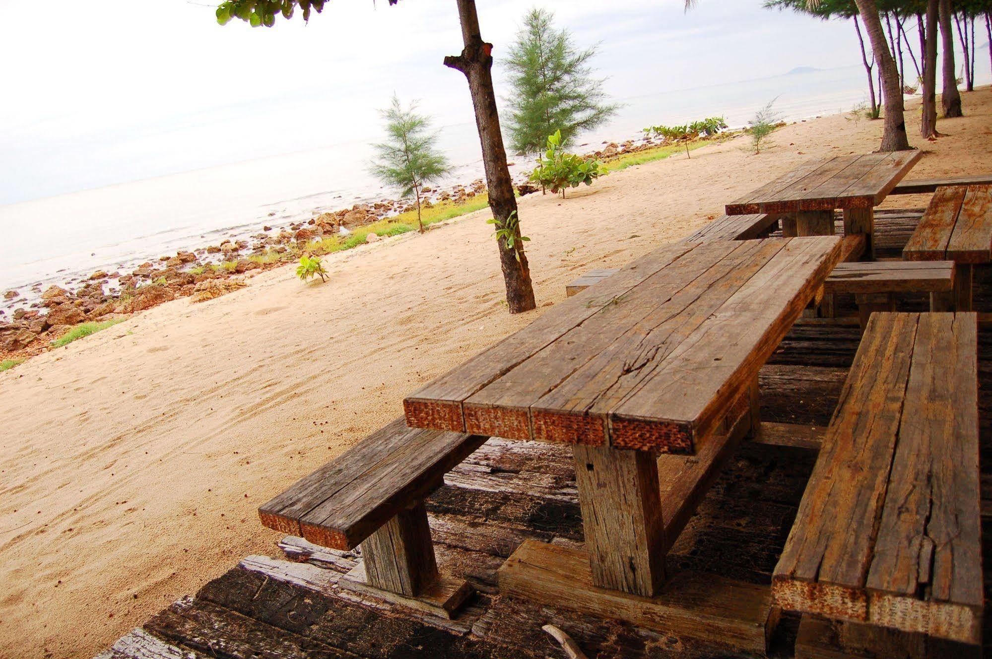 Rocky Point 3*